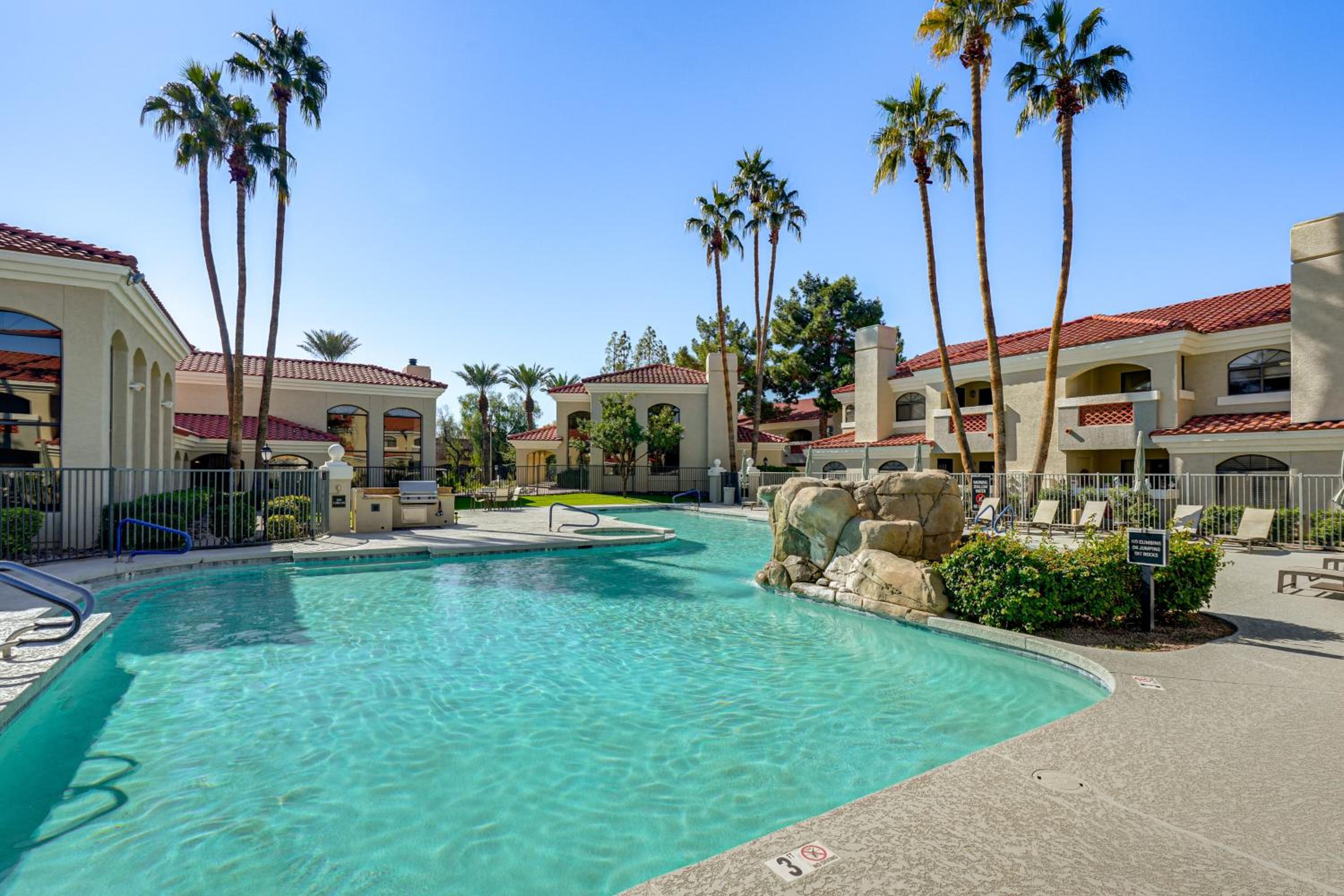 Patio and Community Perks Stylish Scottsdale Escape