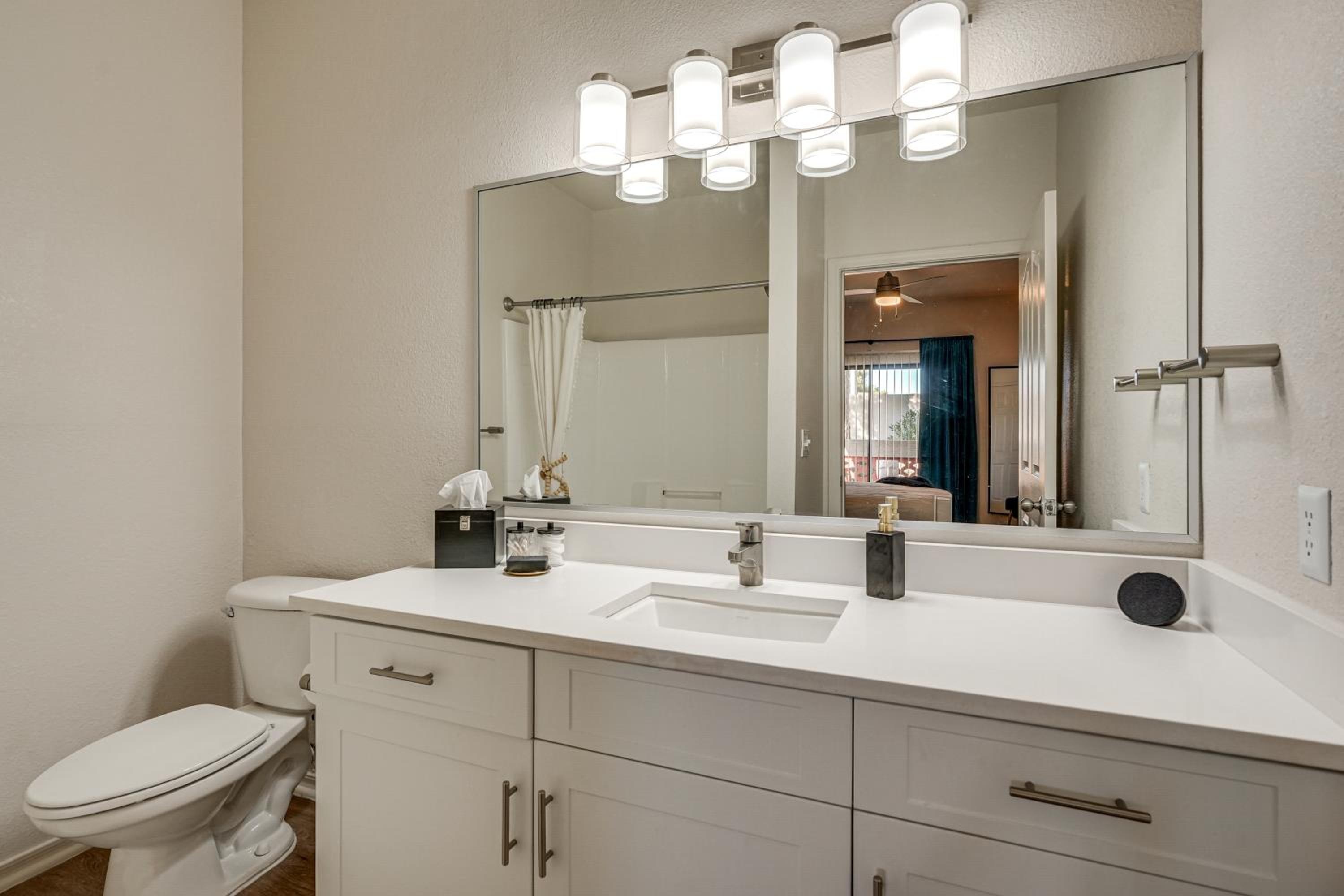 Patio and Community Perks Stylish Scottsdale Escape