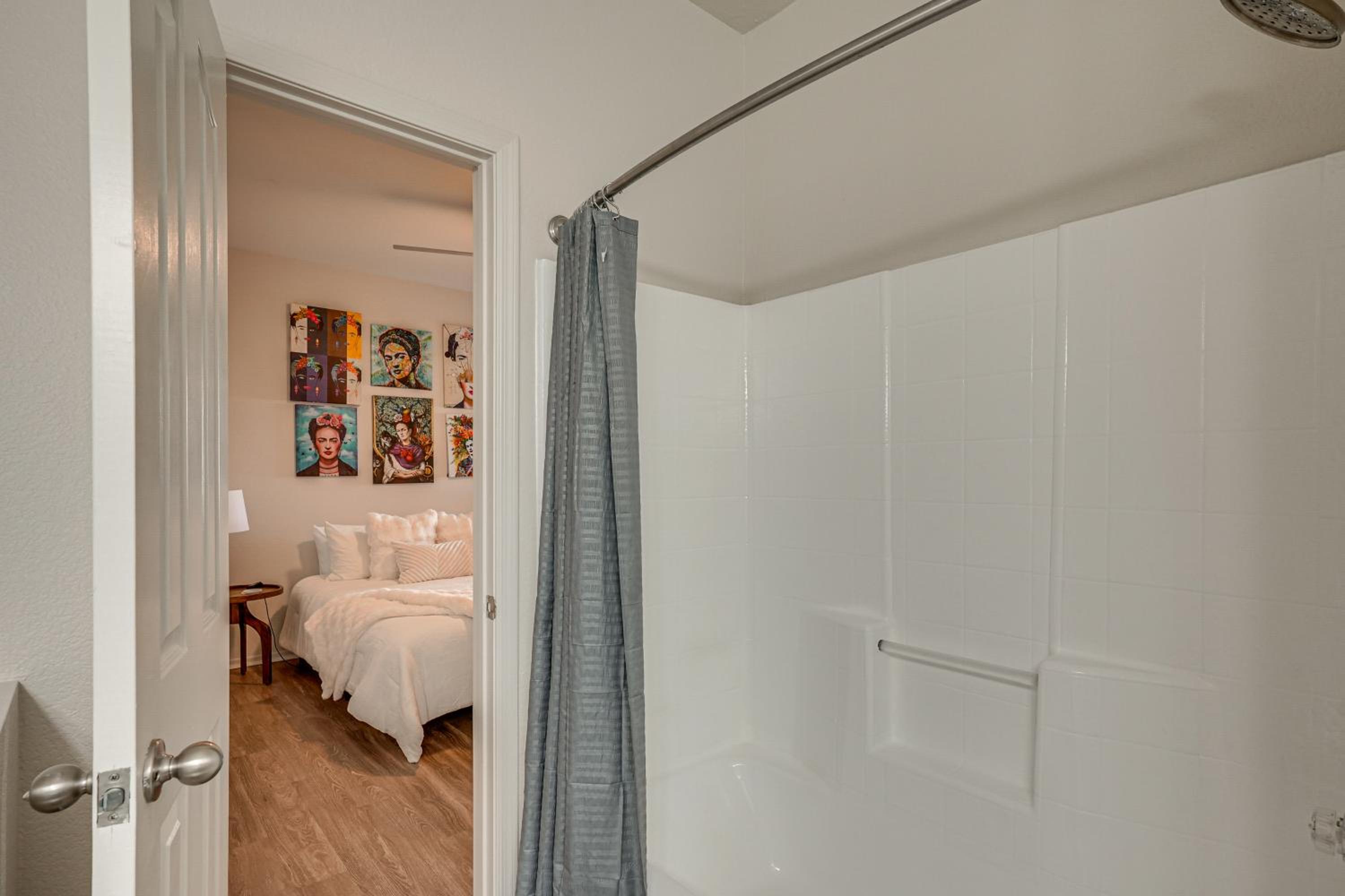 Patio and Community Perks Stylish Scottsdale Escape