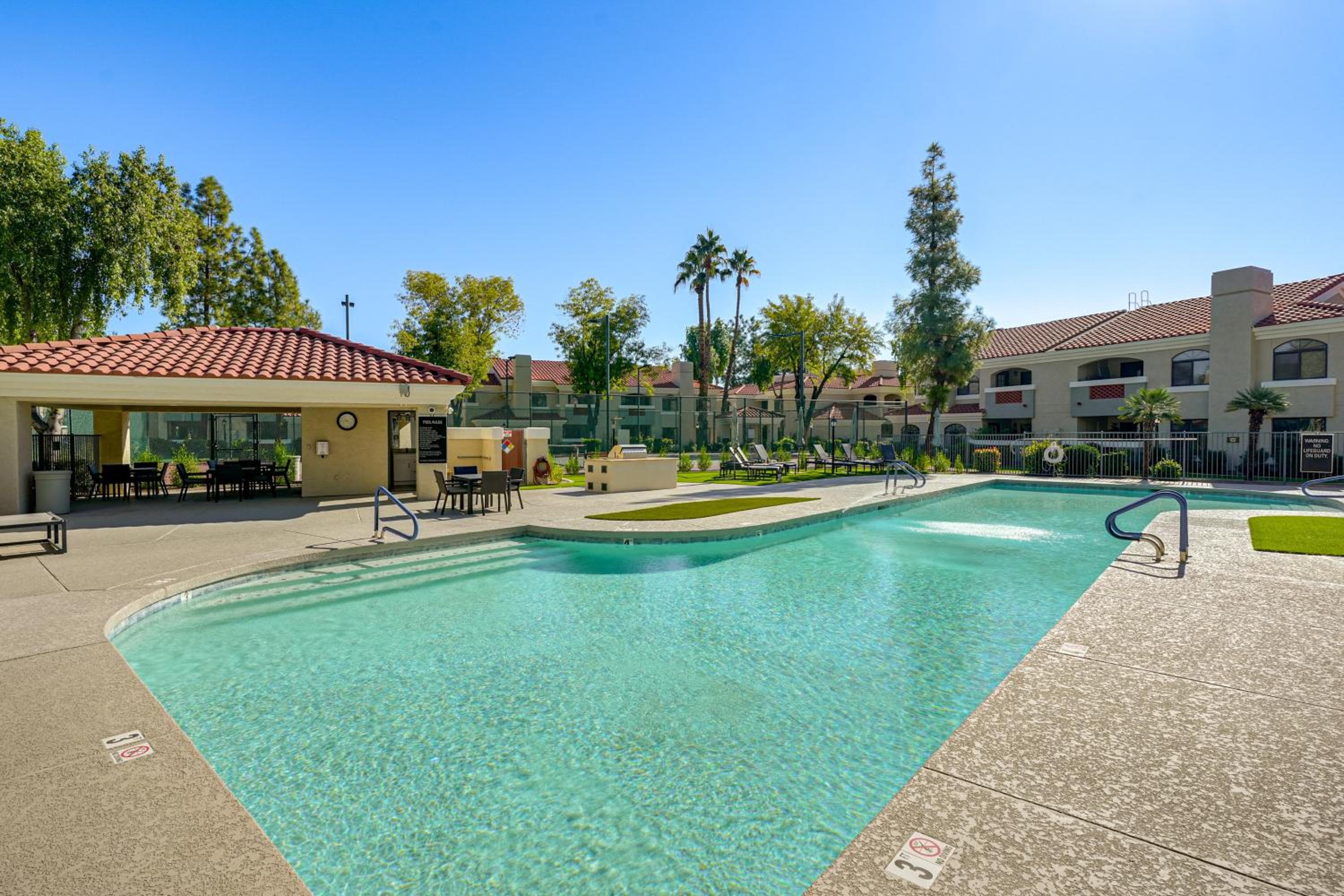 Patio and Community Perks Stylish Scottsdale Escape