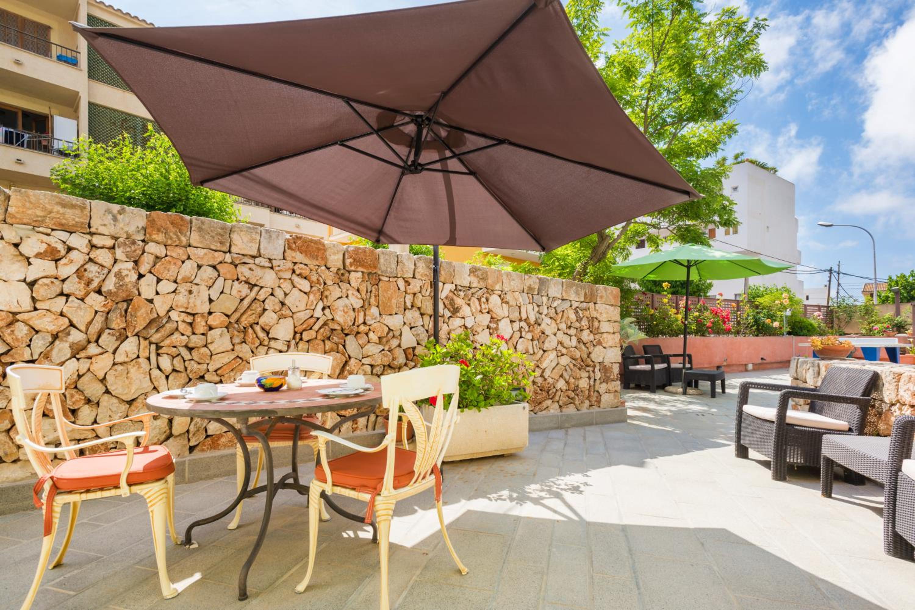 Hostal Residencia Sutimar