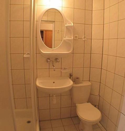 Photo 51