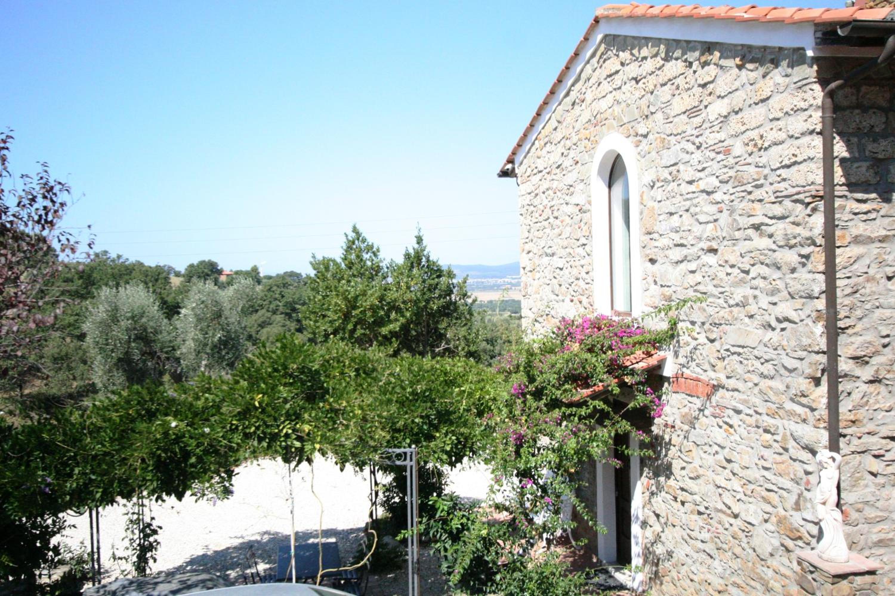 Photo 22