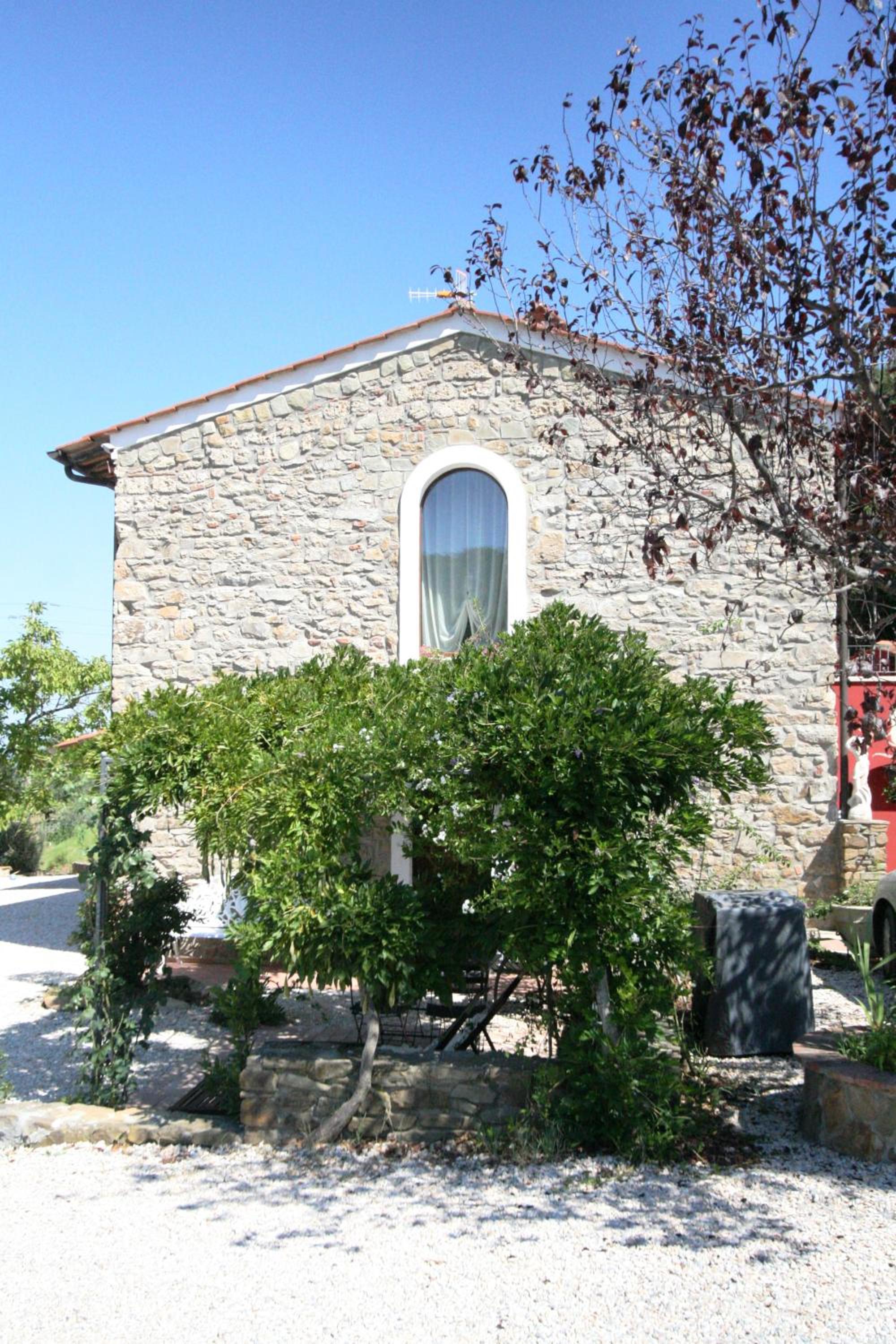 Photo 23