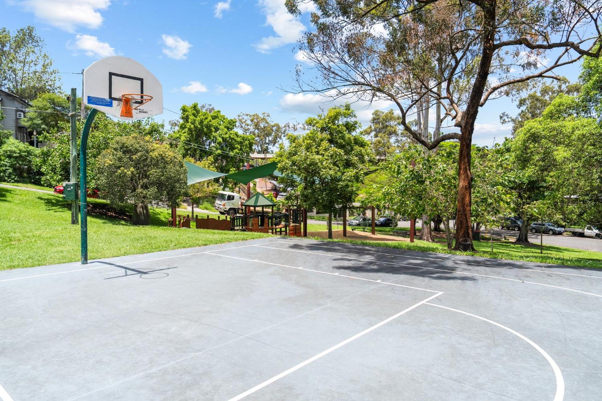 Family-Friendly Home in Vibrant West End