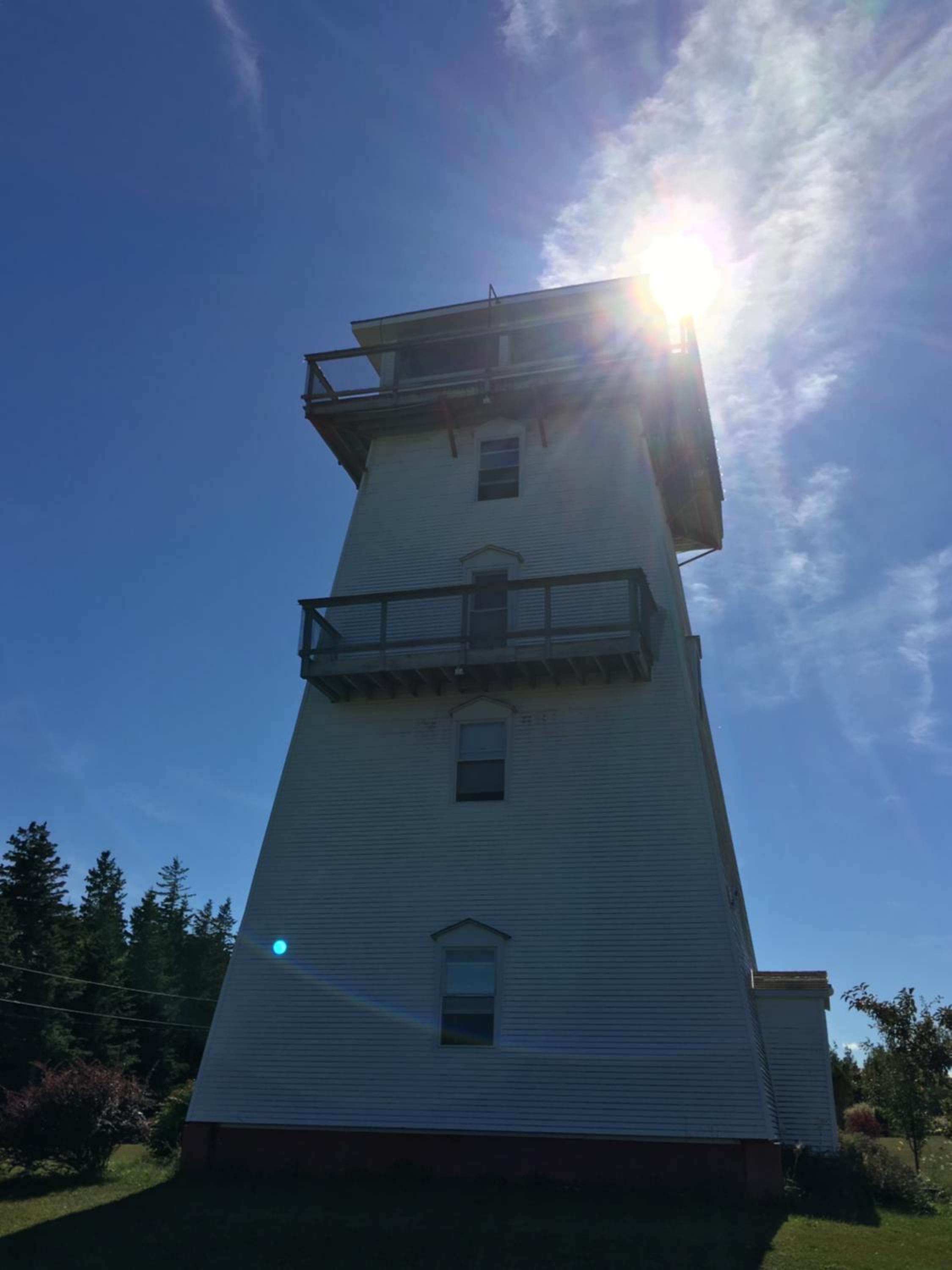 Baywatch Lighthouse Cottages & Motel