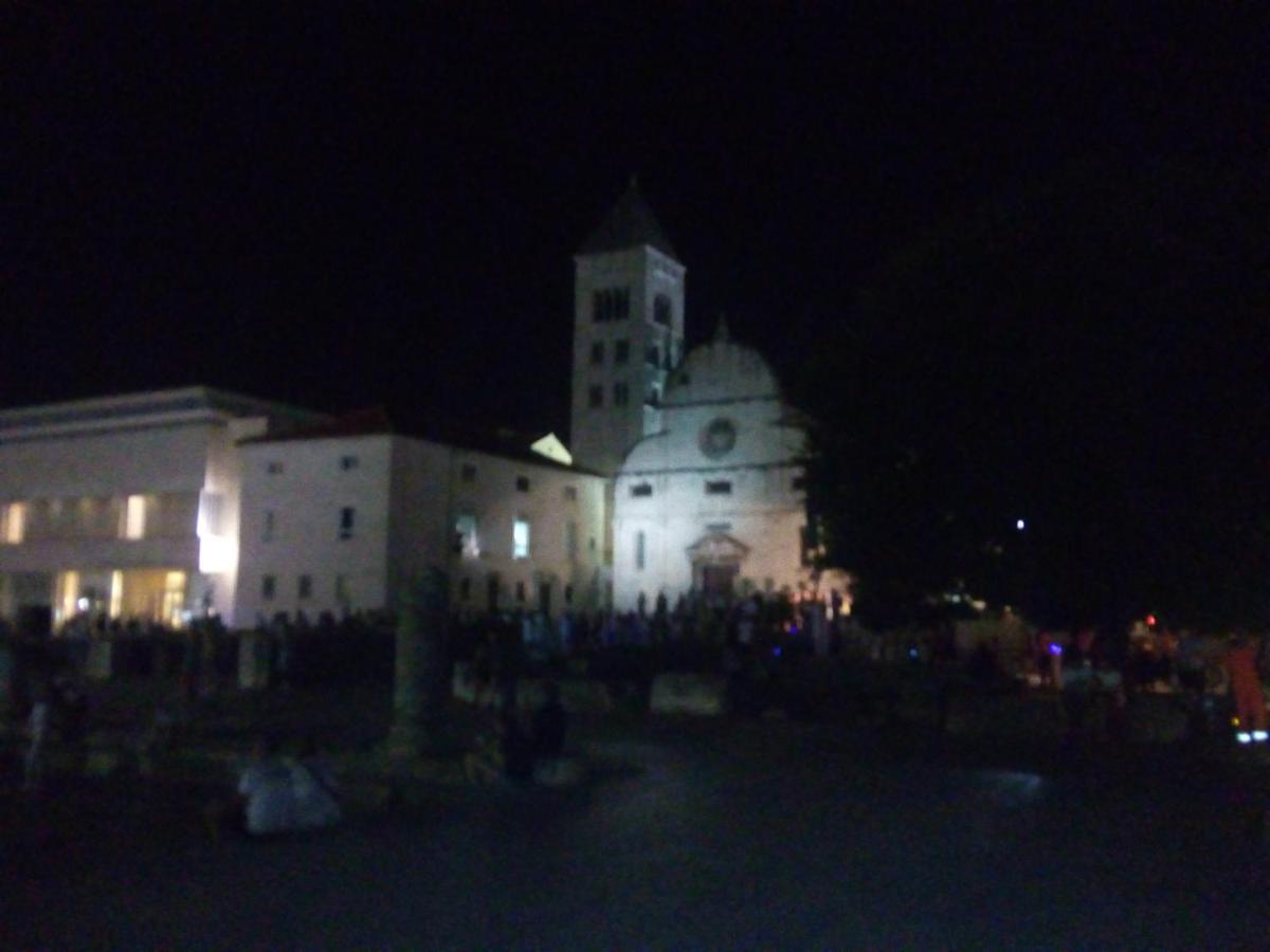 Photo 27