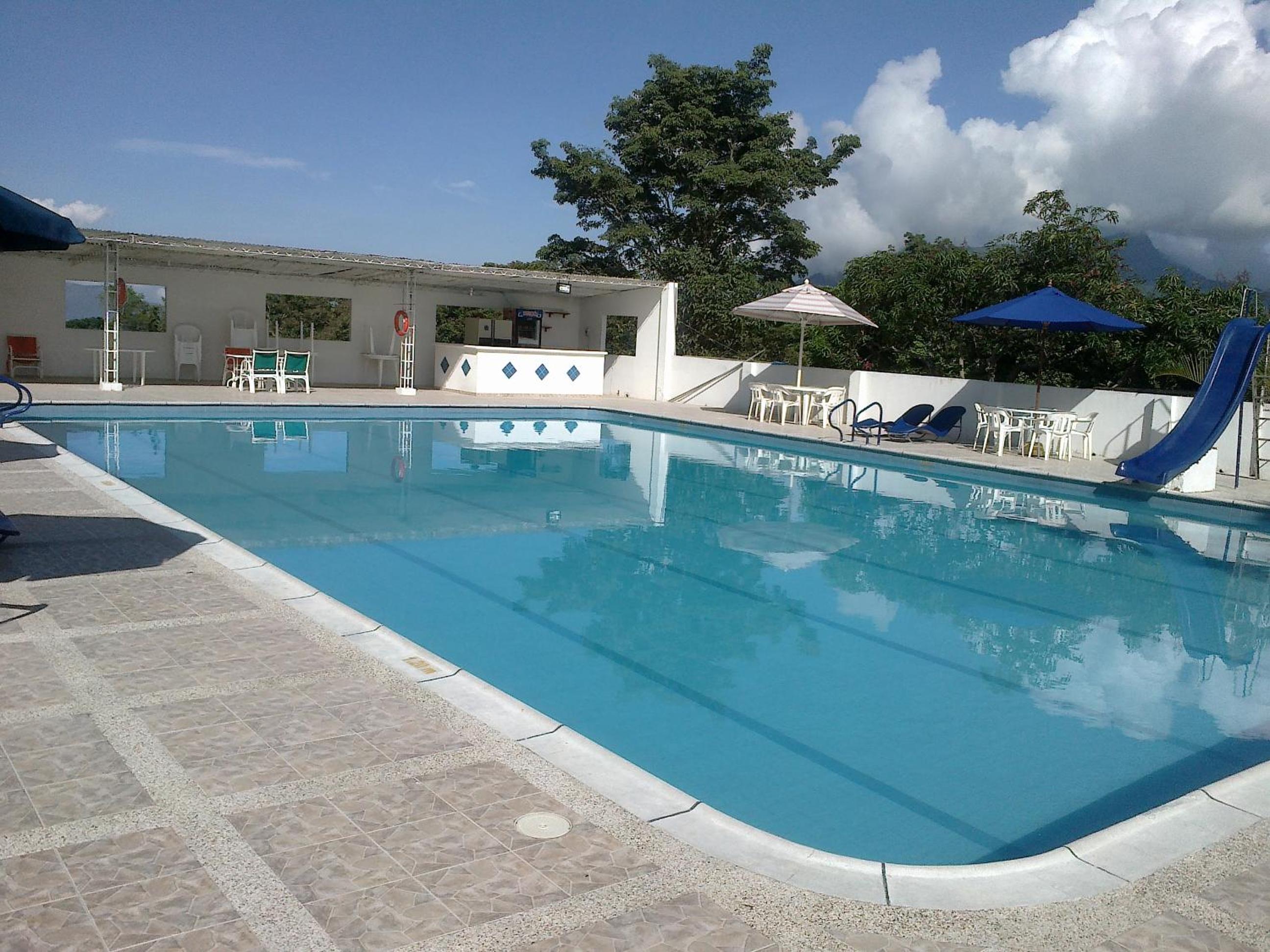 swimming pool