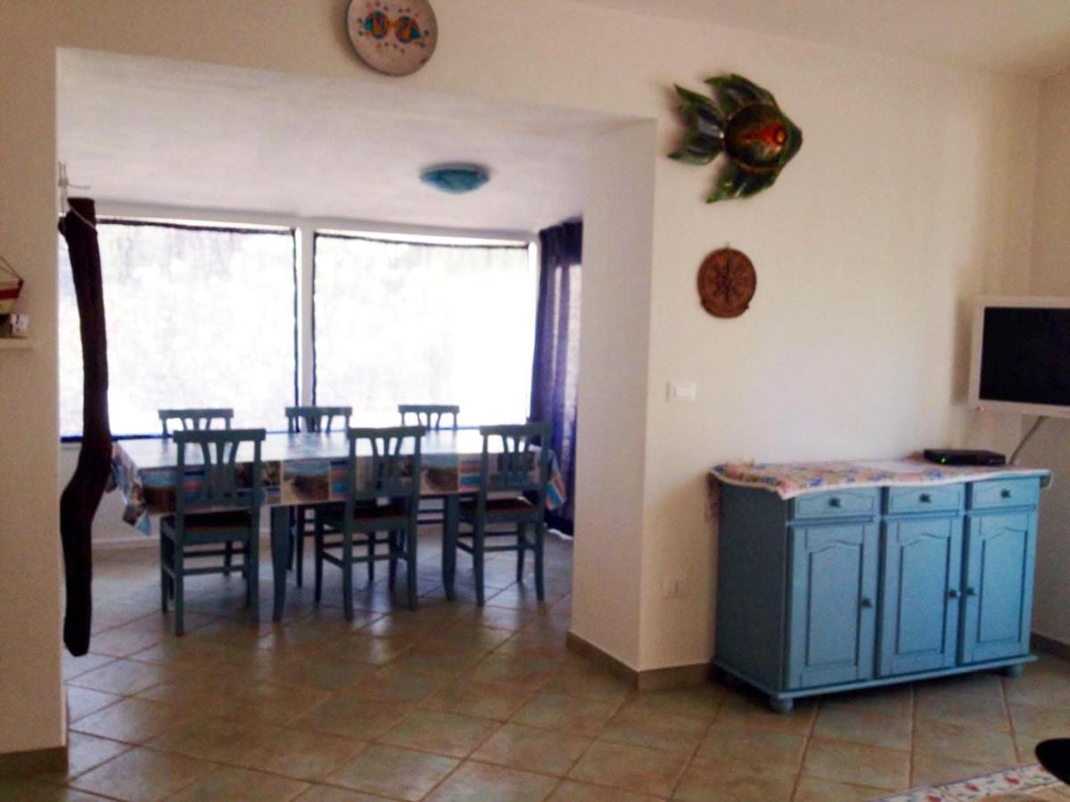 Villa Paradiso, to the beach on foot, big garden, Wifi, all inclusive view 2
