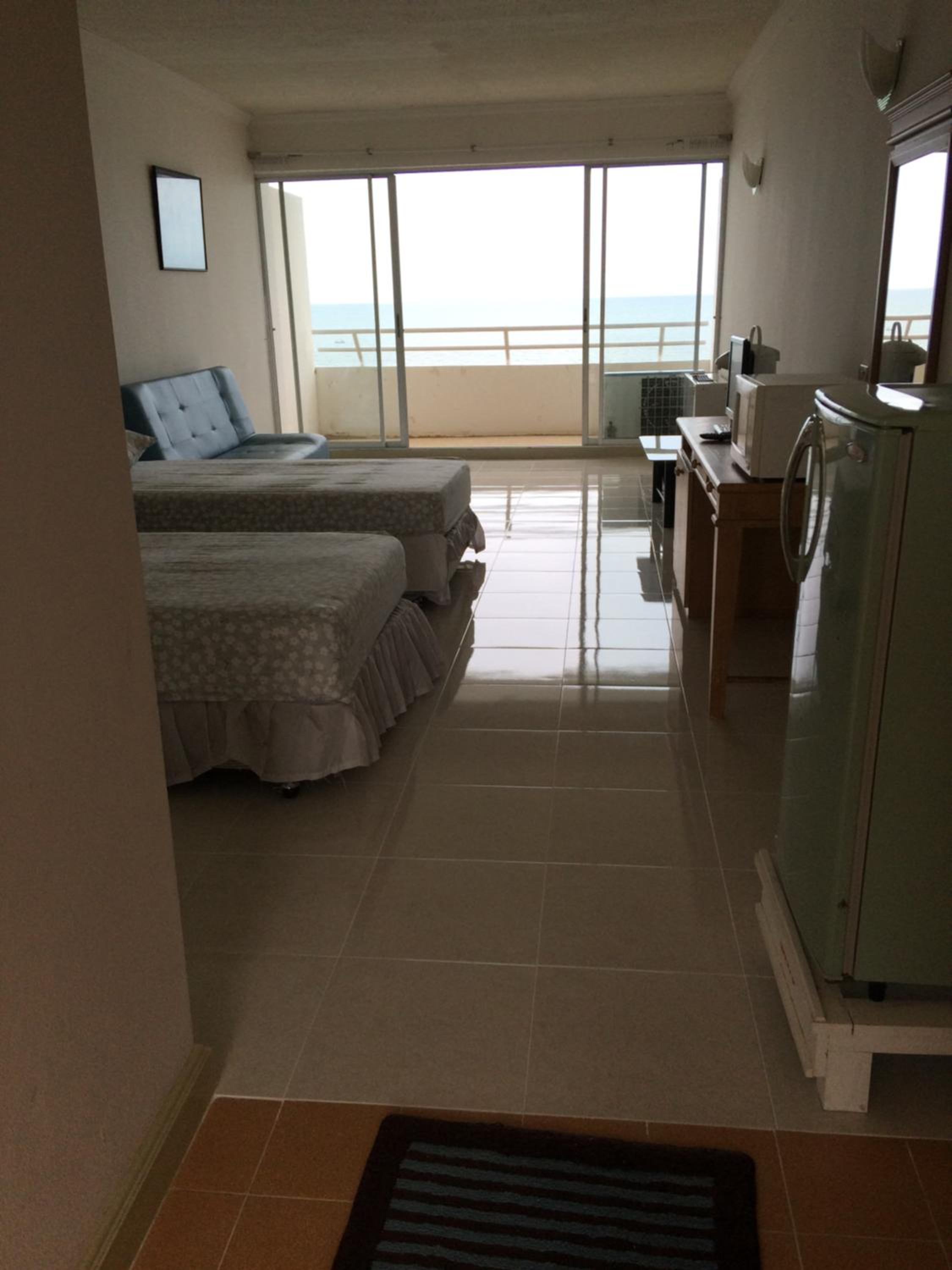 Milford Paradise Condominium