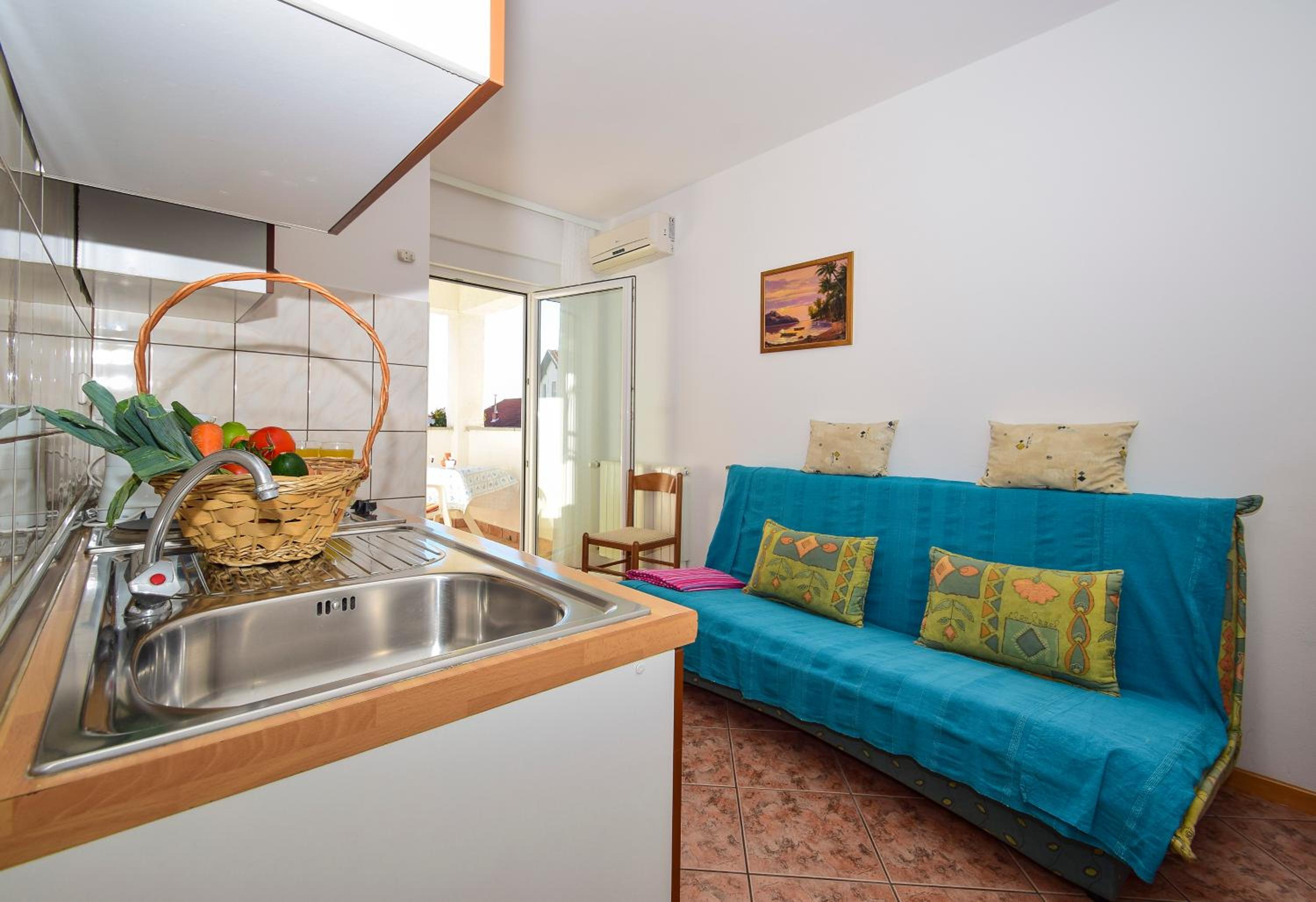 LiLu Apartments view 4