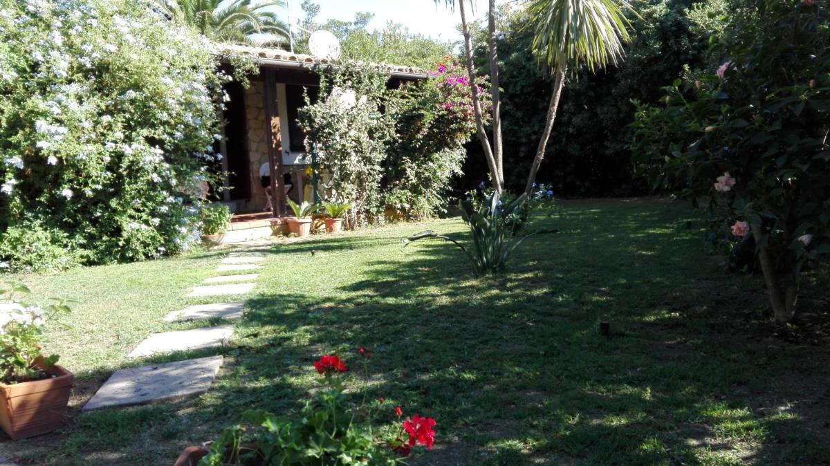 -EXCLUSIVE PRIVATE VILLA- Villasimius photo 1