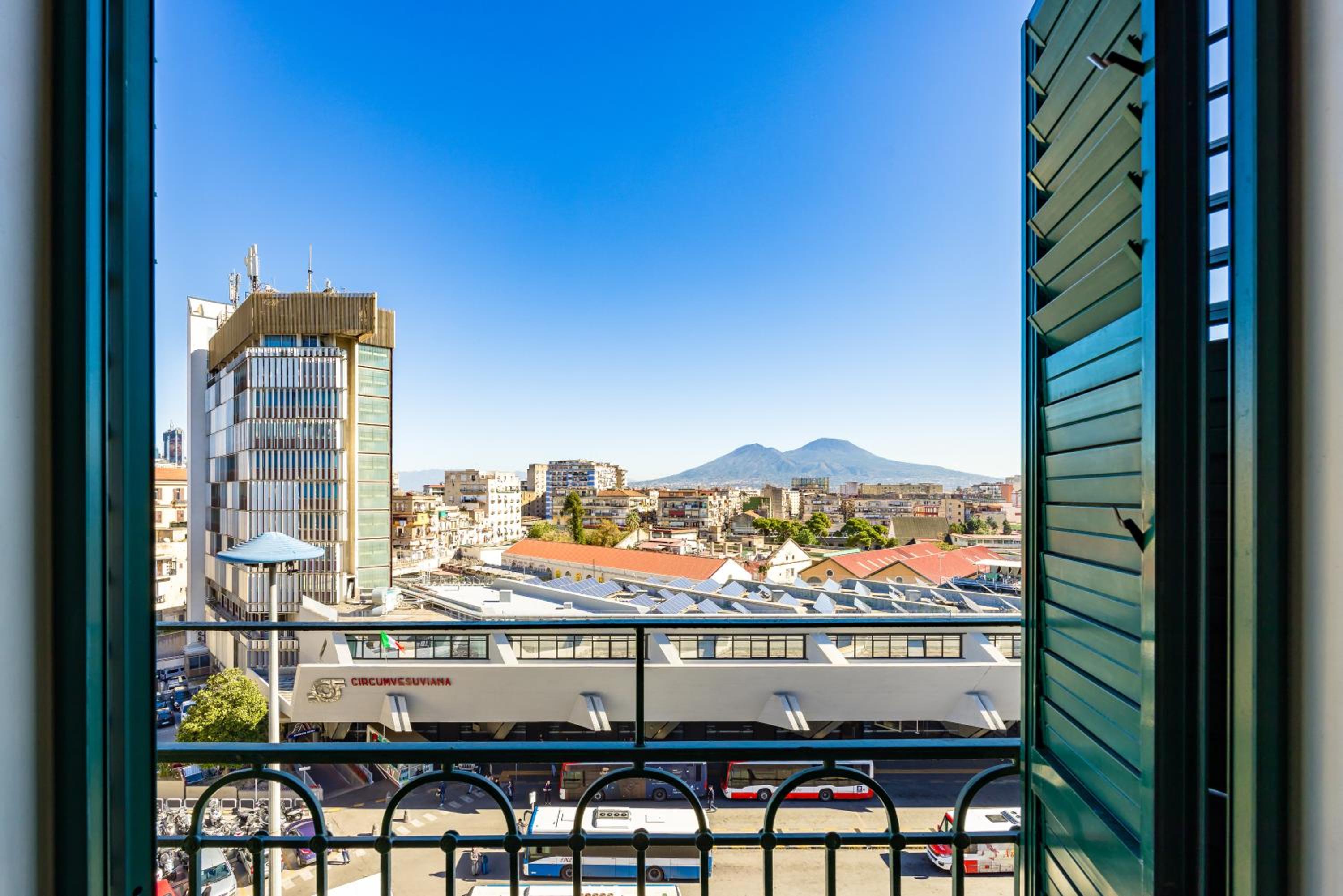 Elite Art Palace by Napoliapartments