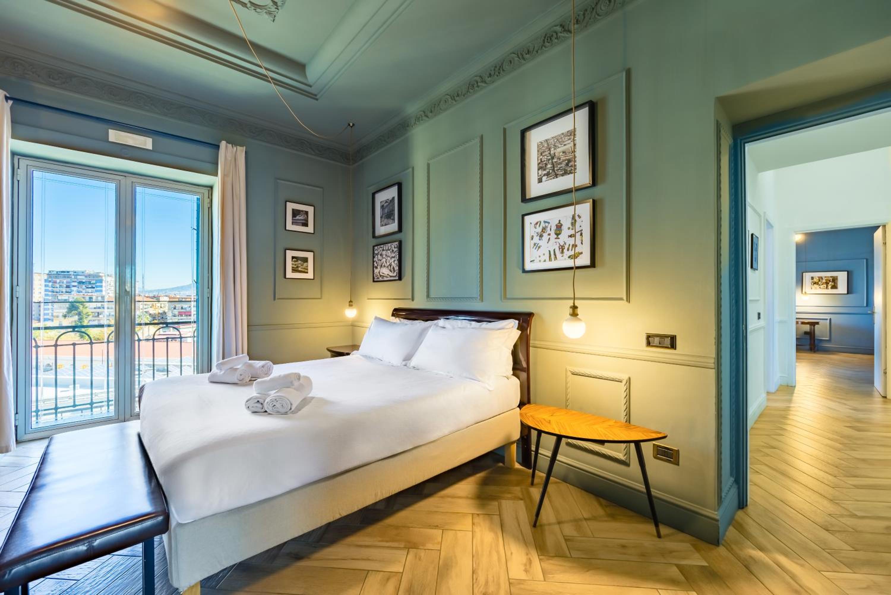 Elite Art Palace by Napoliapartments