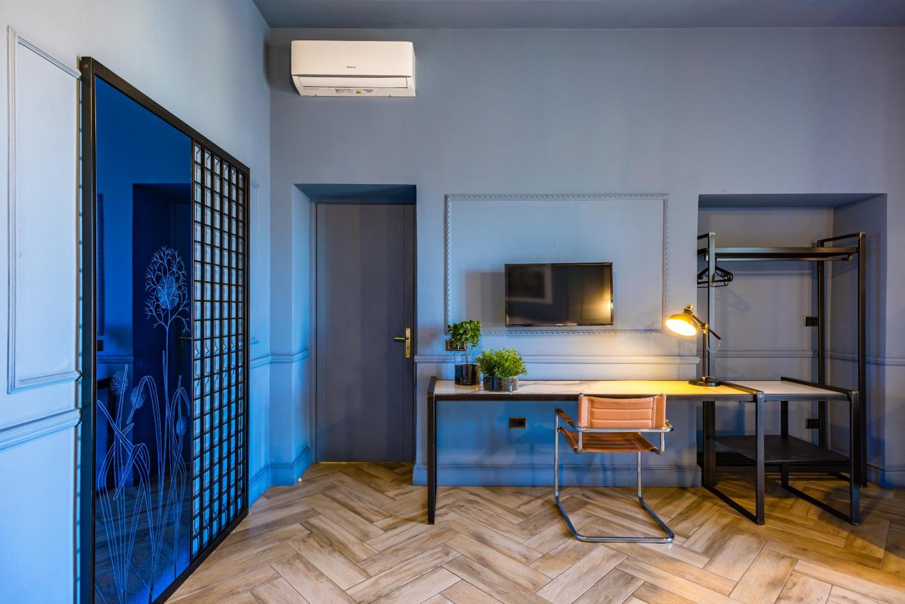Elite Art Palace by Napoliapartments