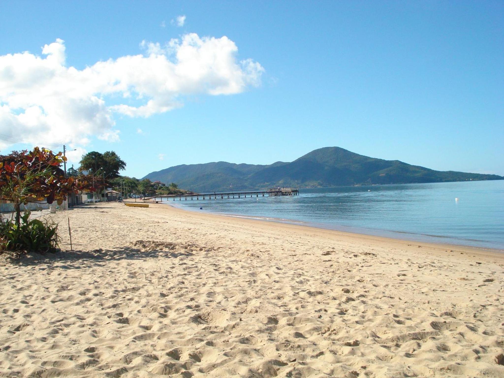 Casa com piscina na grande florianópolis