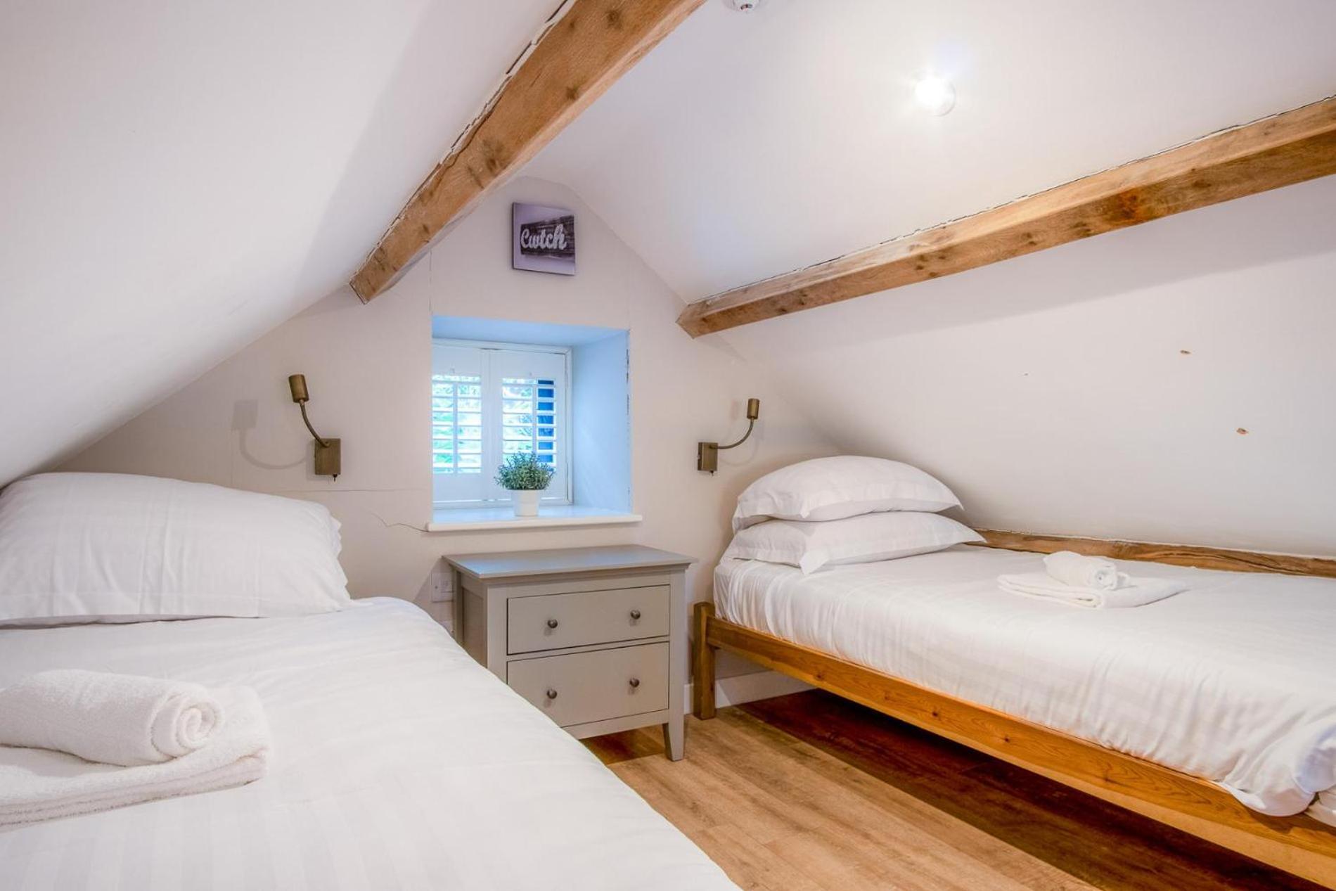 The Old Smithy - 2 Bedroom Cottage - Reynoldston