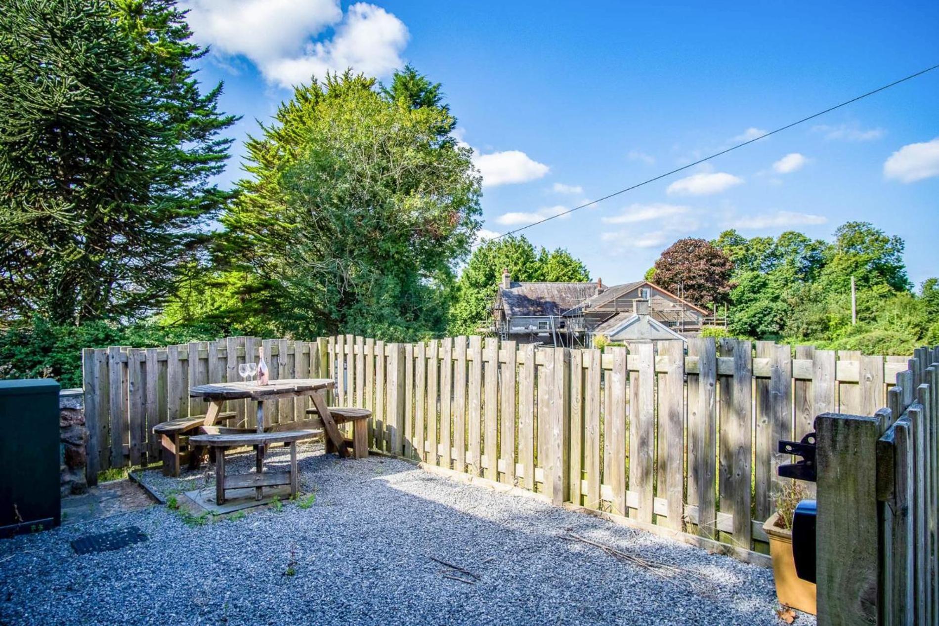 The Old Smithy - 2 Bedroom Cottage - Reynoldston