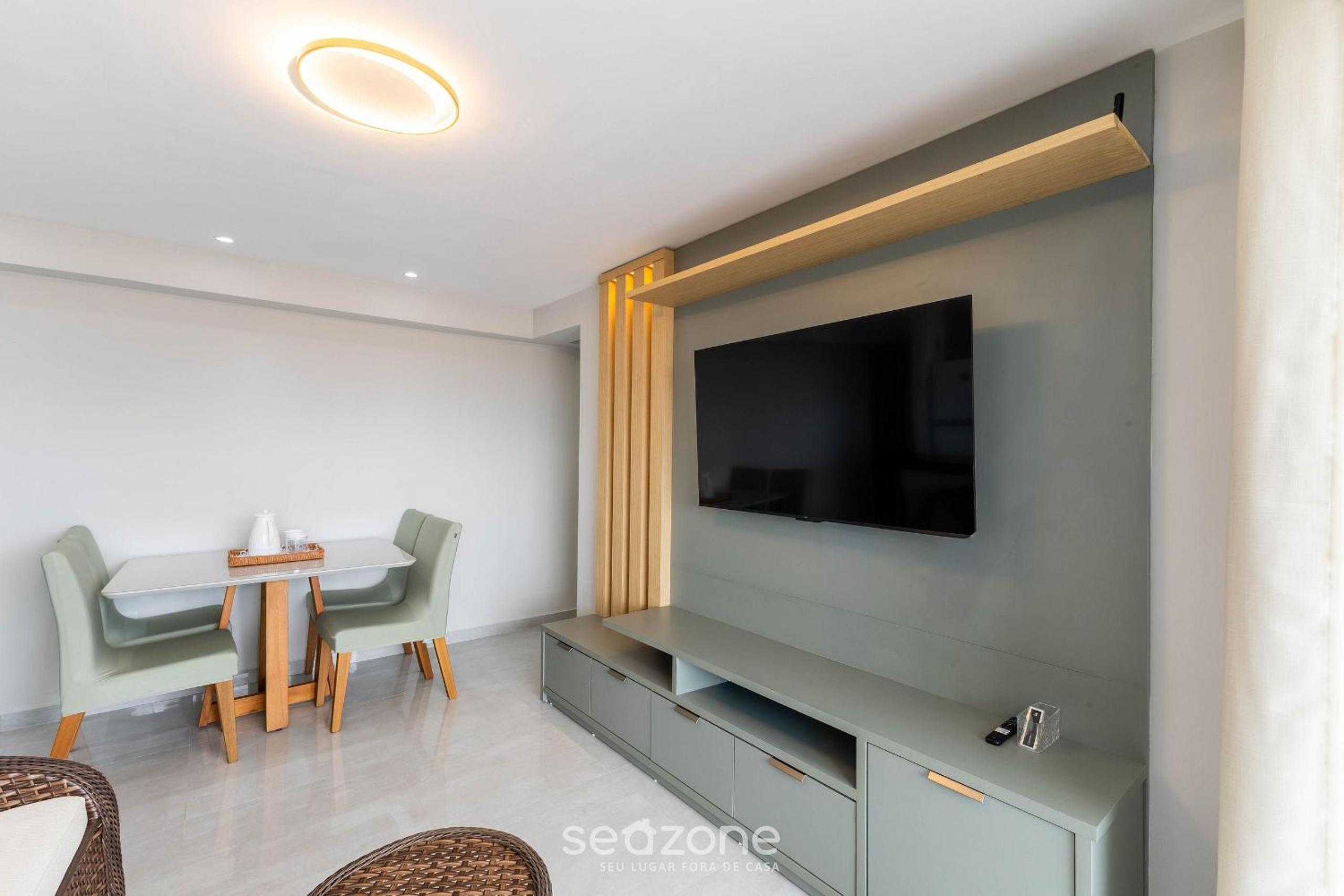 Building with swimming pool 300m from the beach in Ilhéus - MMD
