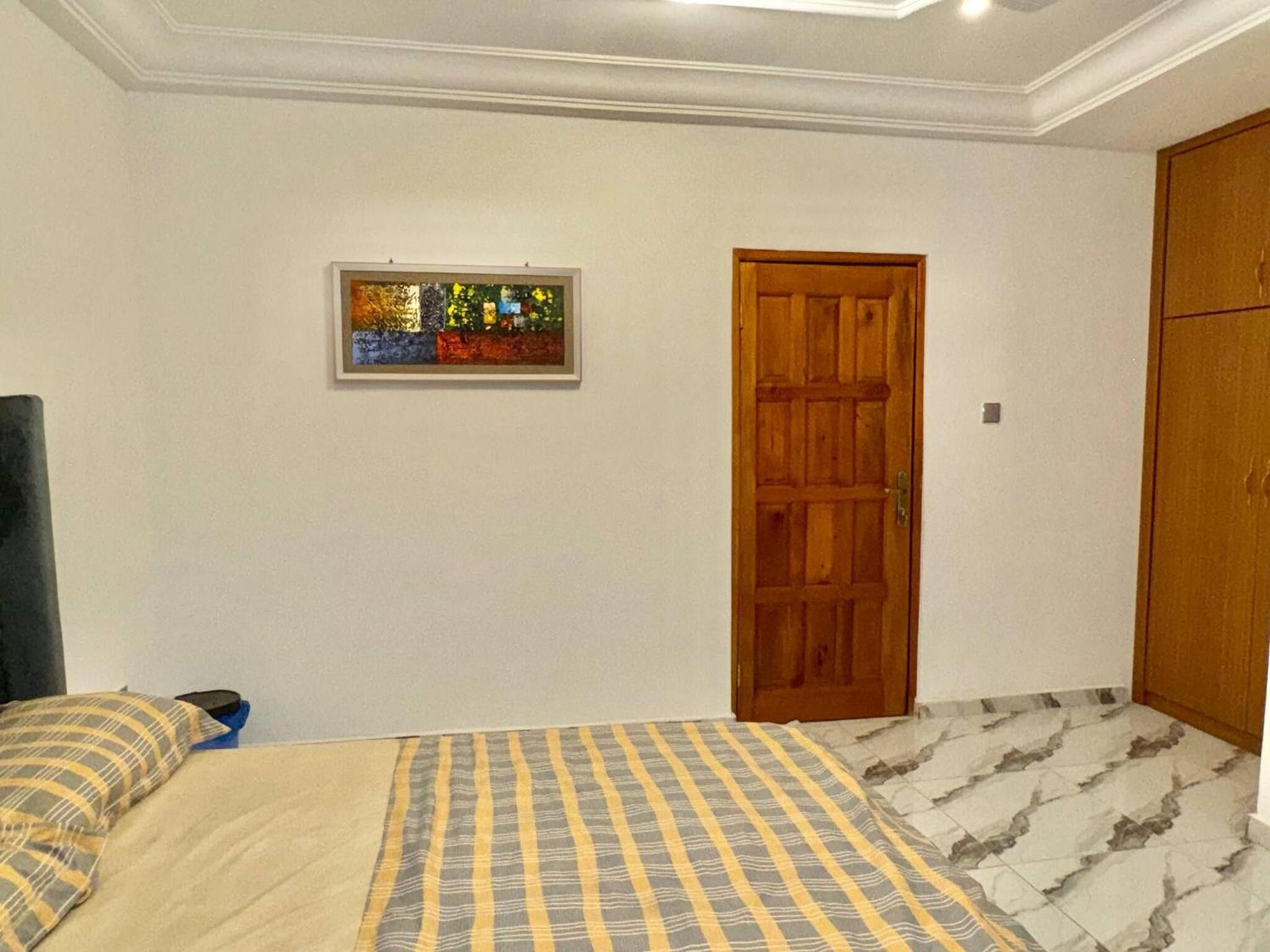 Charming 2 Bedroom House in Vibrant Ablekuma Olebu