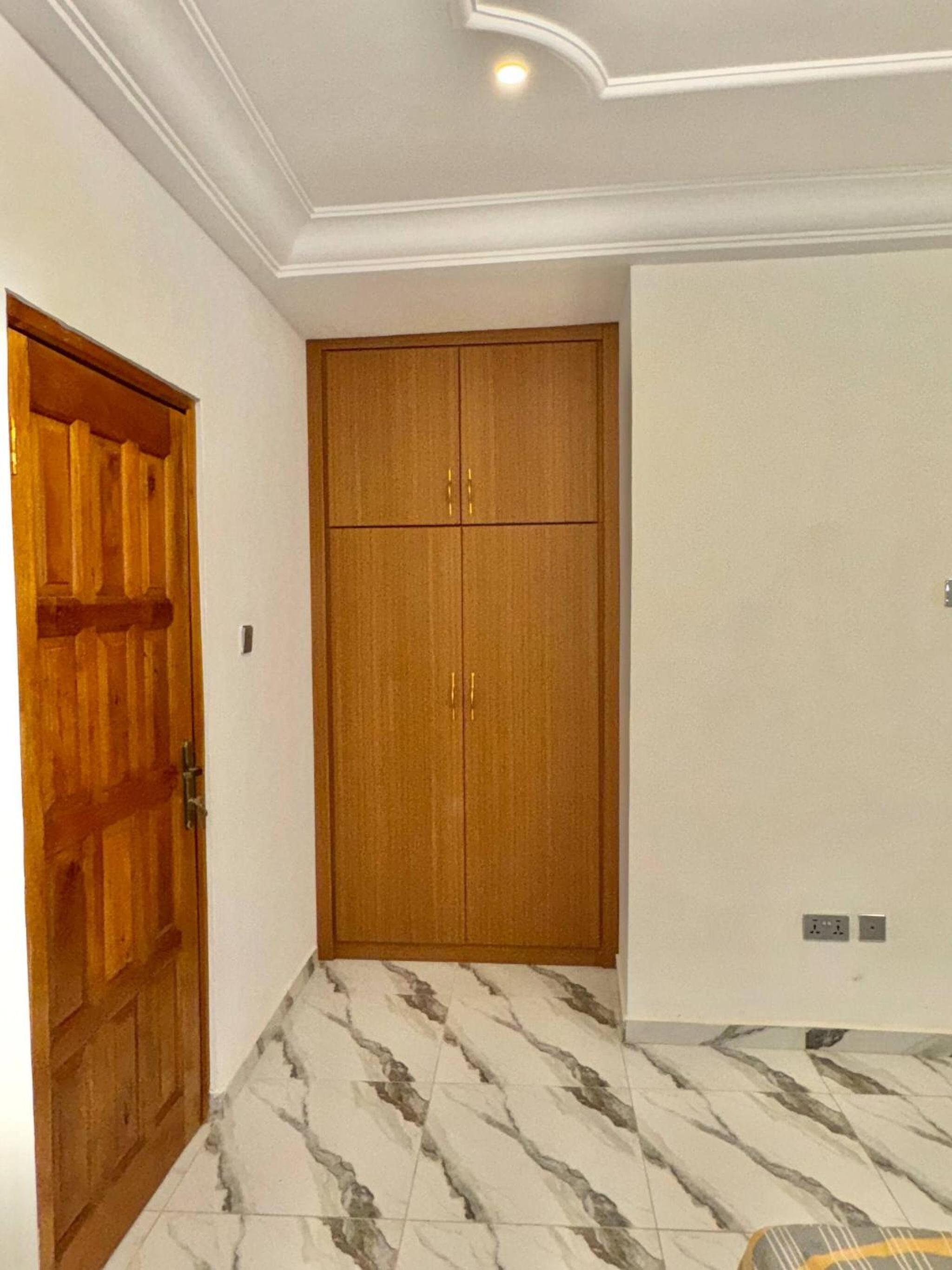 Charming 2 Bedroom House in Vibrant Ablekuma Olebu