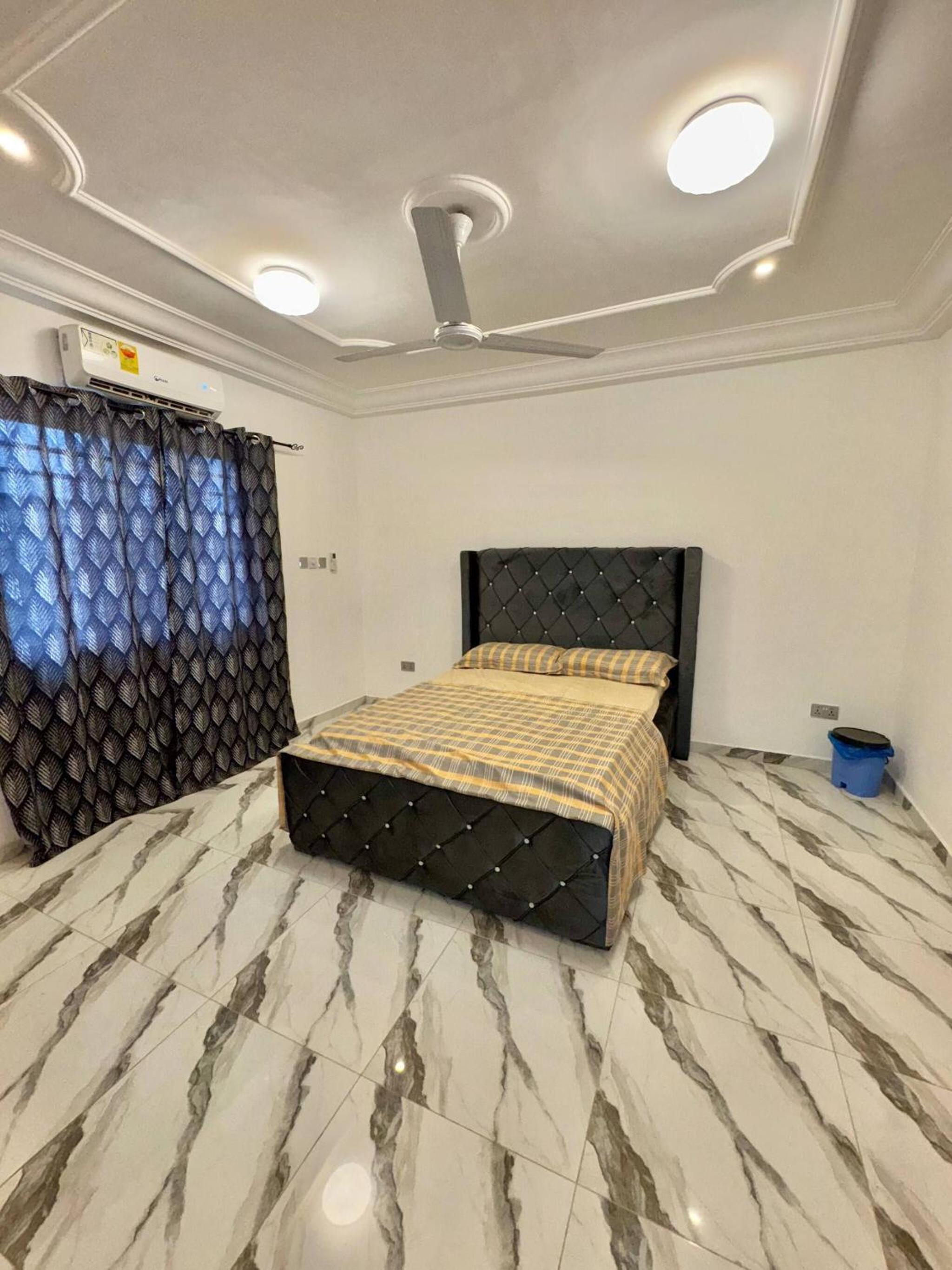 Charming 2 Bedroom House in Vibrant Ablekuma Olebu