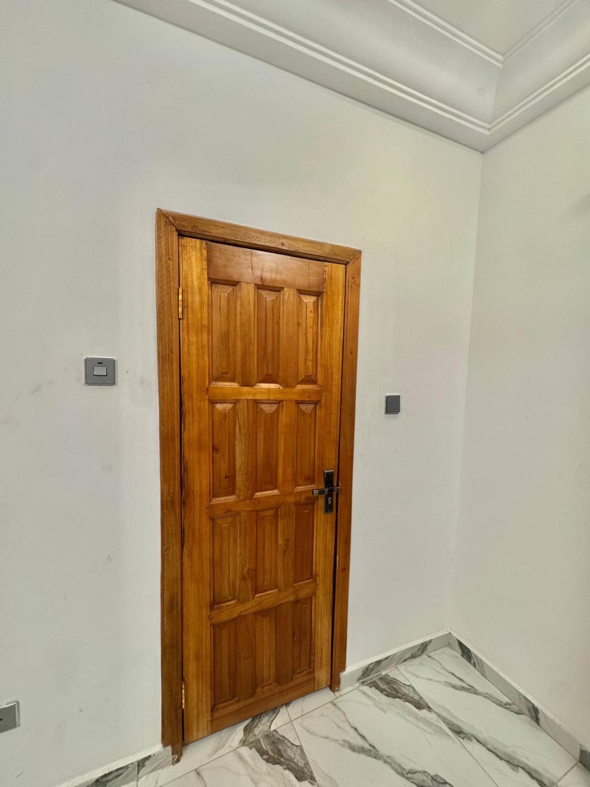 Charming 2 Bedroom House in Vibrant Ablekuma Olebu
