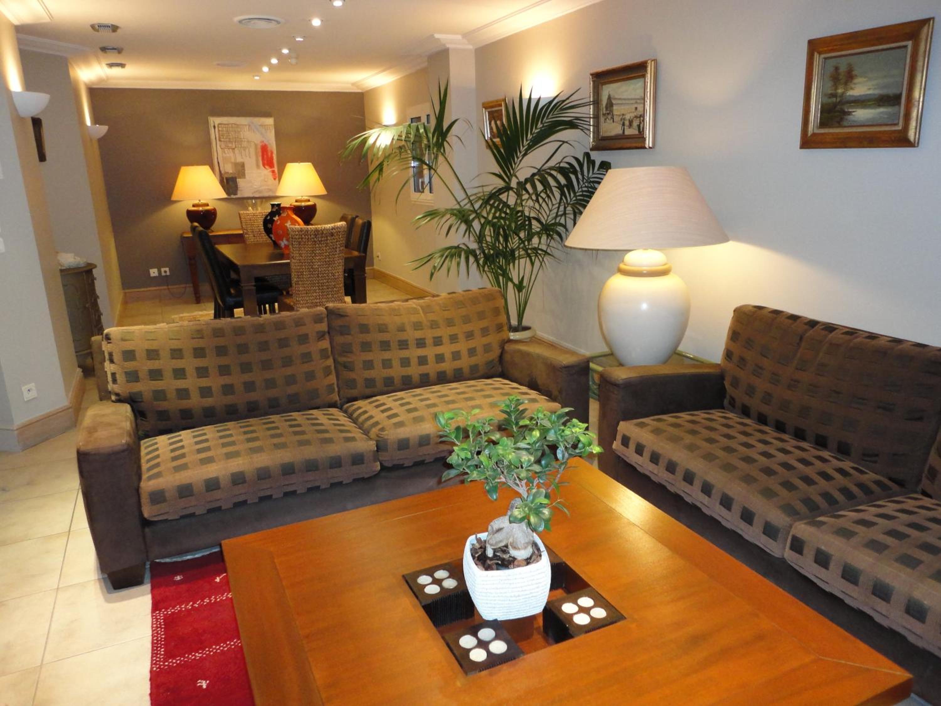 Sainte-Maxime Vacations - Le Petit Prince - Property Image 1