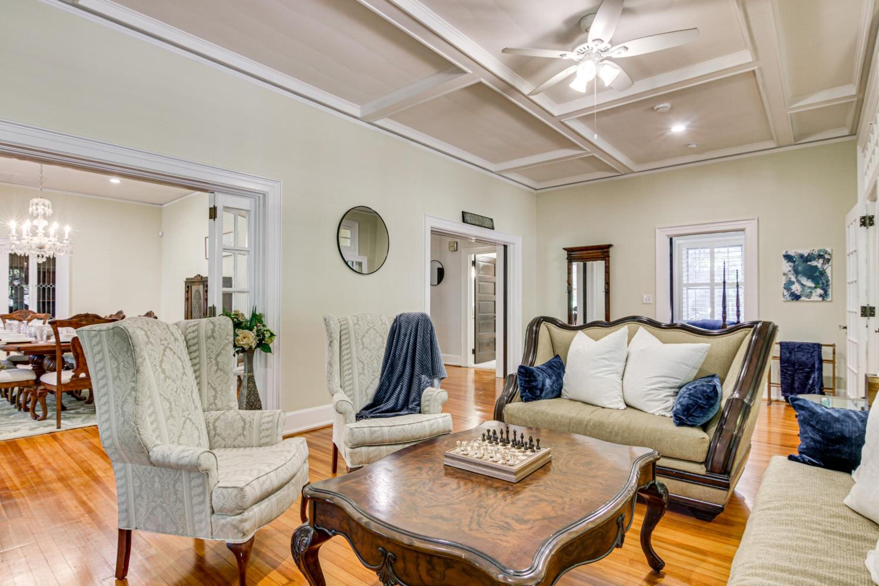 Walk to Coker University and Dtwn! Home with Game Room
