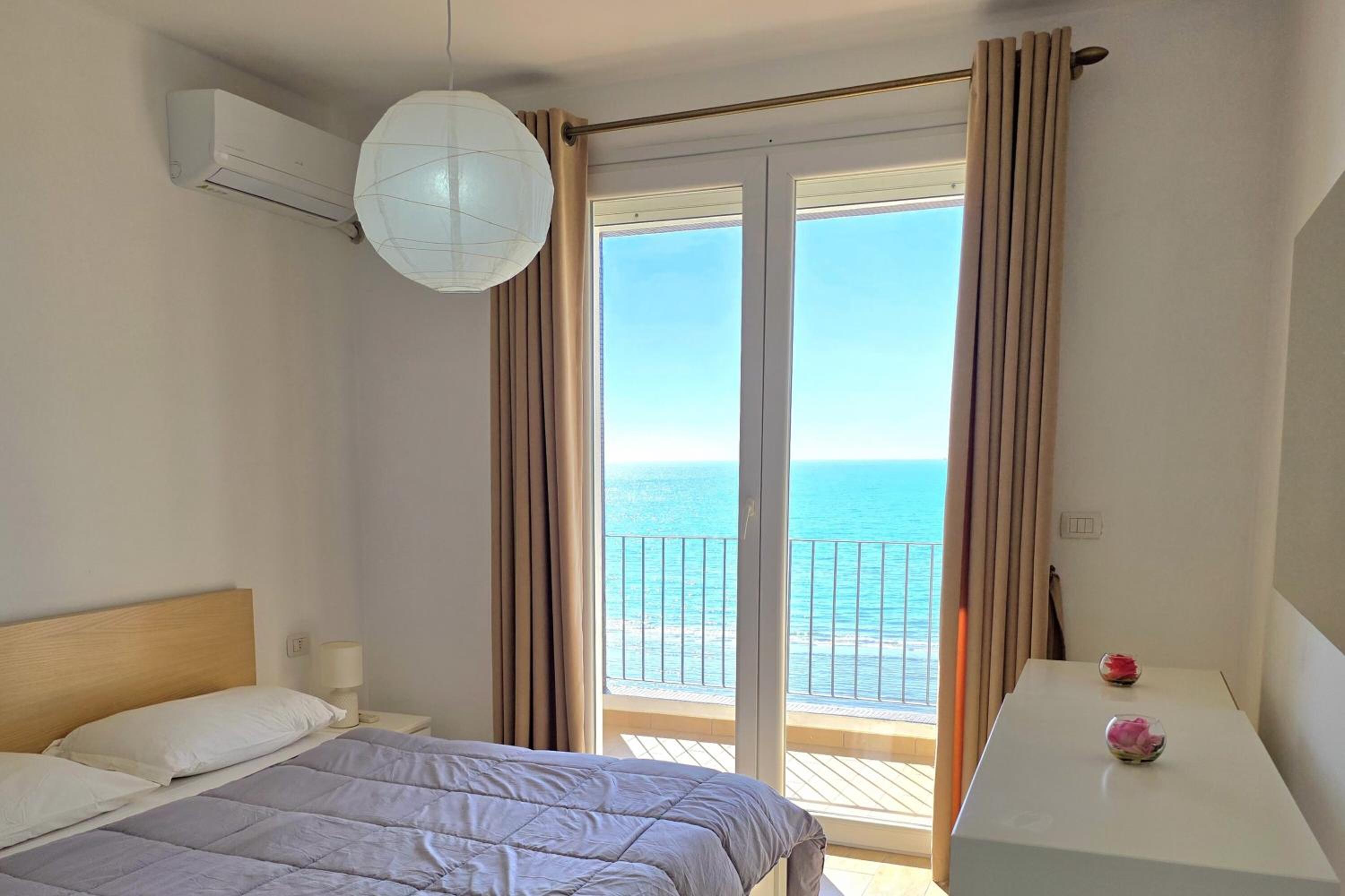 Vista del Mare 120 - Happy Rentals