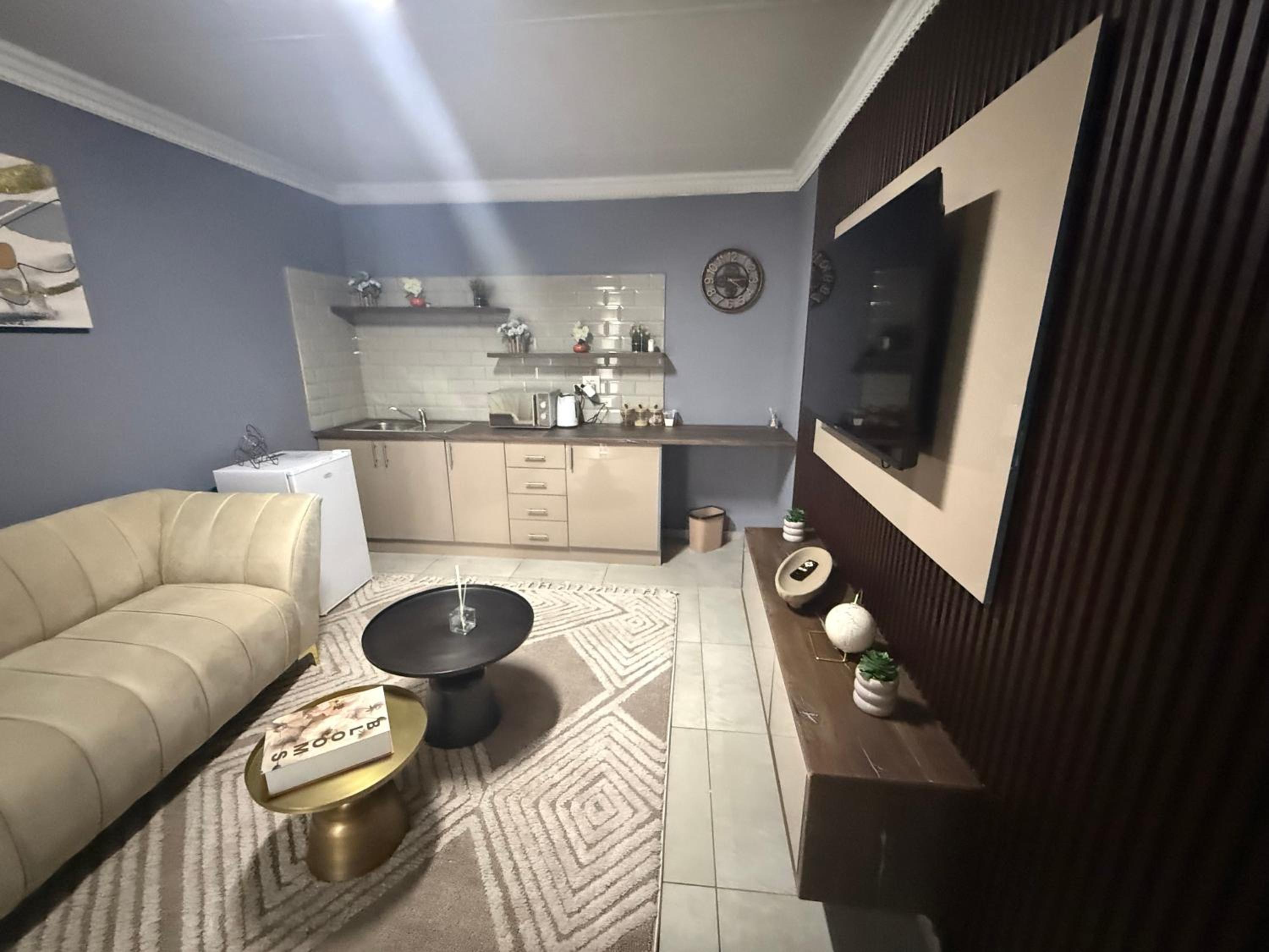 UbuntuLifeStyleEstate-Premium Suite