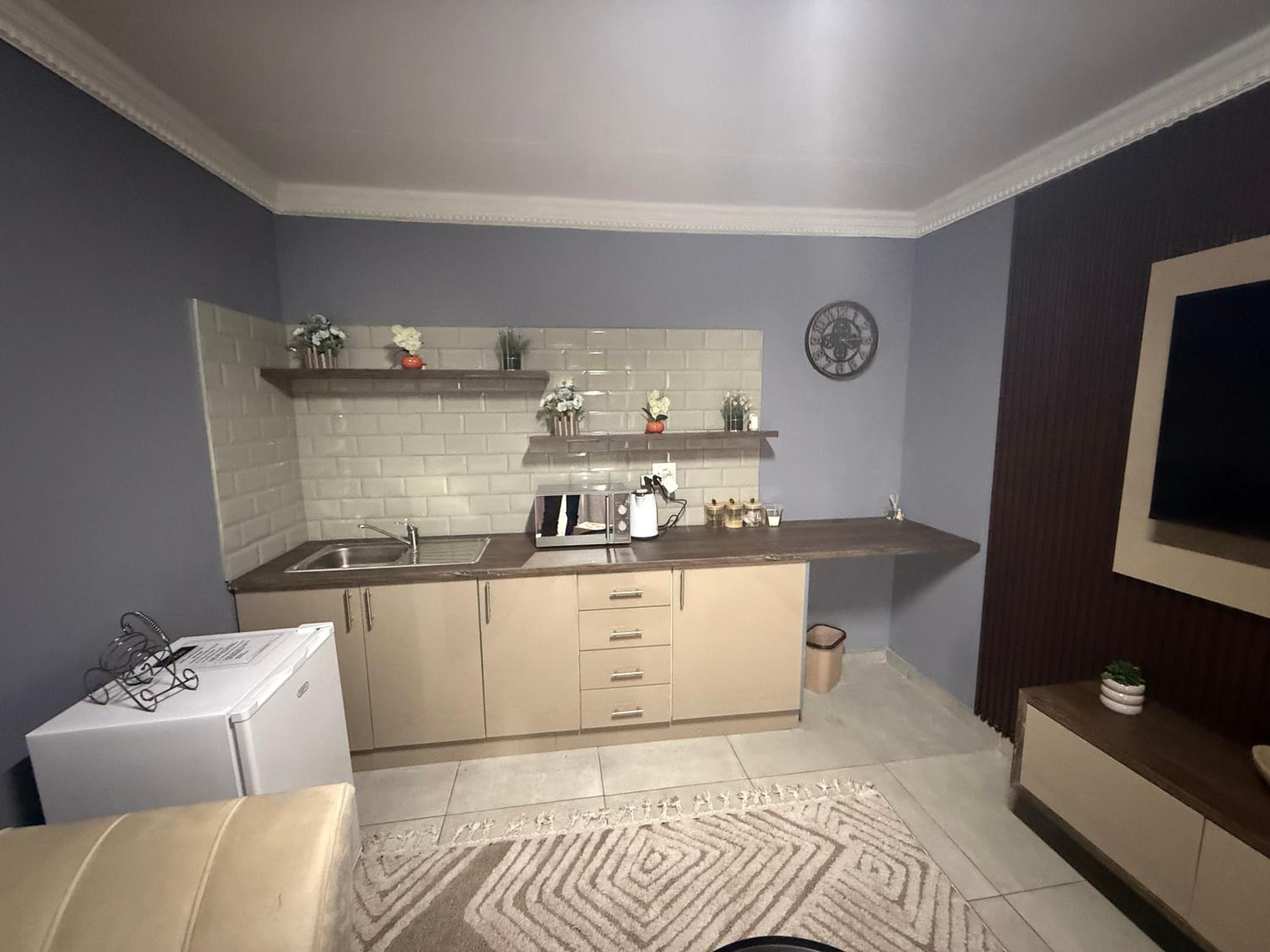 UbuntuLifeStyleEstate-Premium Suite