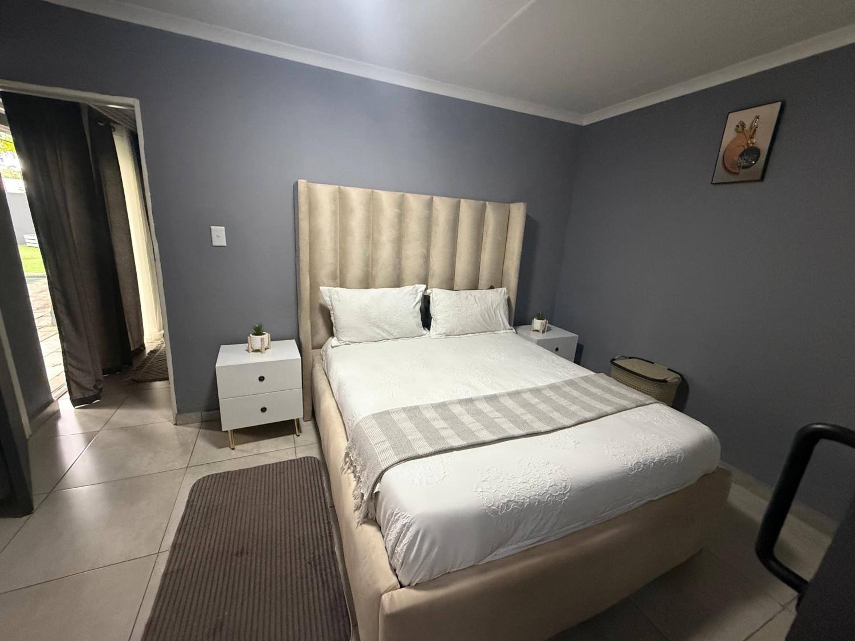 UbuntuLifeStyleEstate-Premium Suite