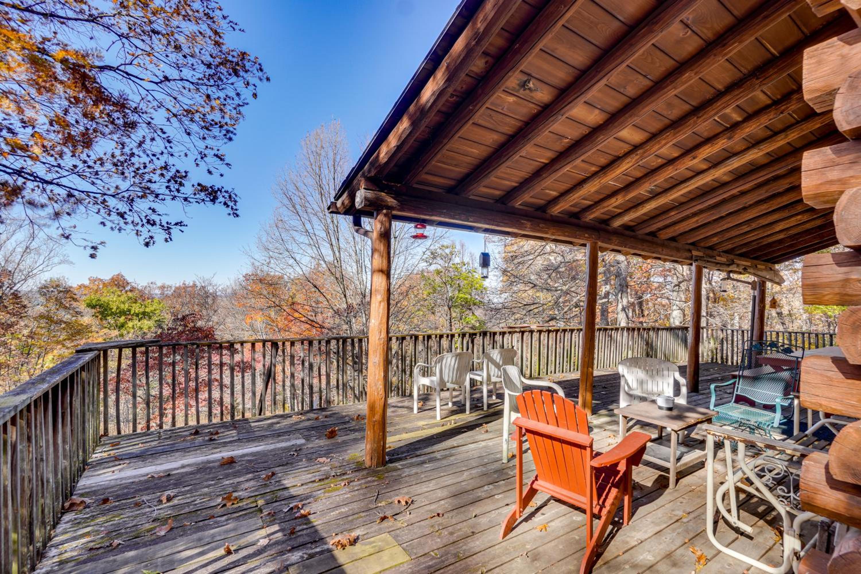 On-Site Trails, Pond! Rustic Harpers Ferry Cabin