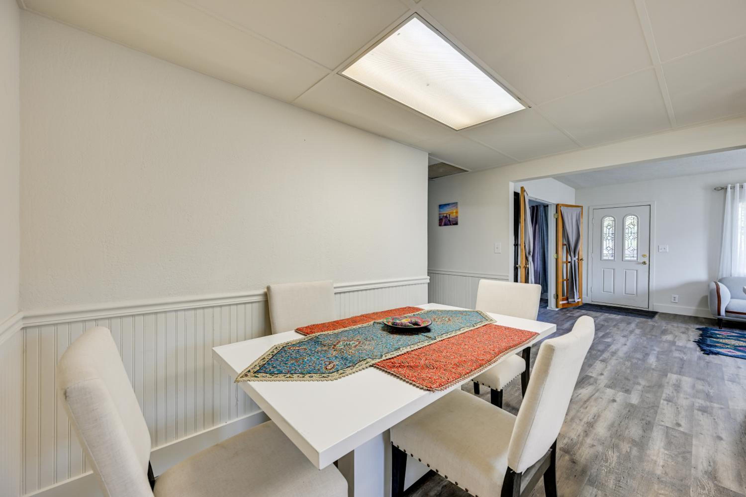 3 Mi to Auburn Station! Commuter-Friendly Home