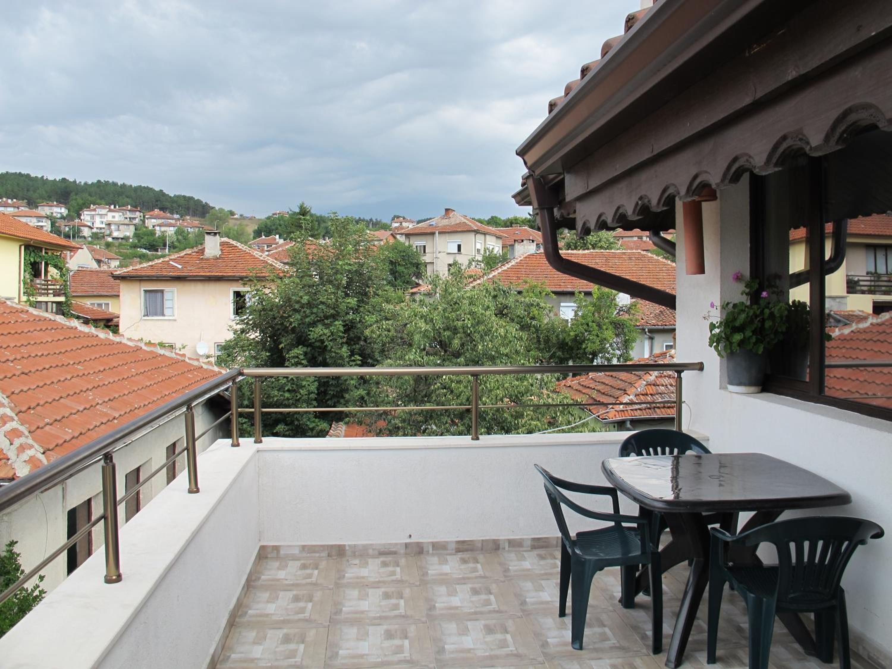 Guest House & Bistro Lefterova