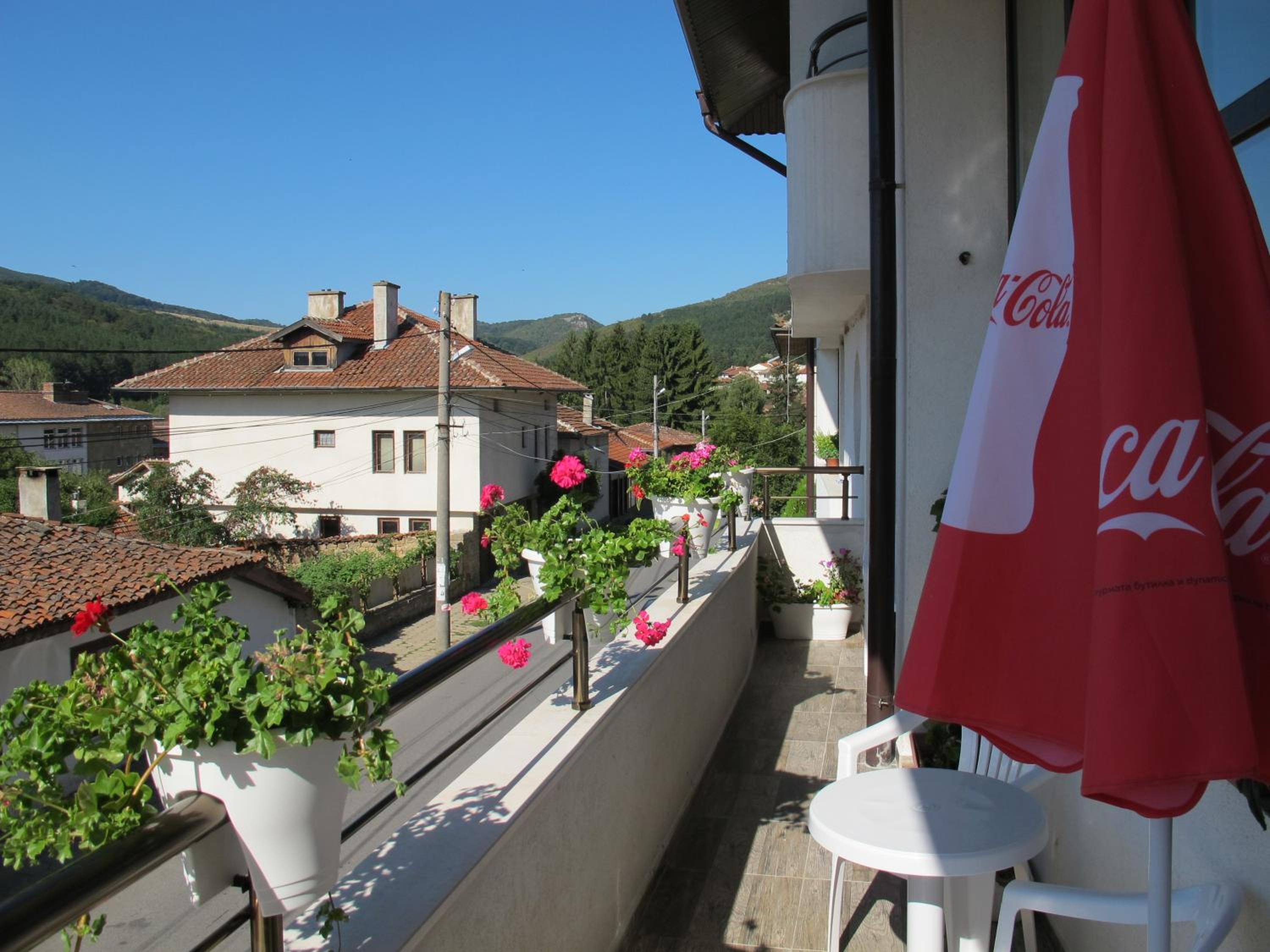 Guest House & Bistro Lefterova