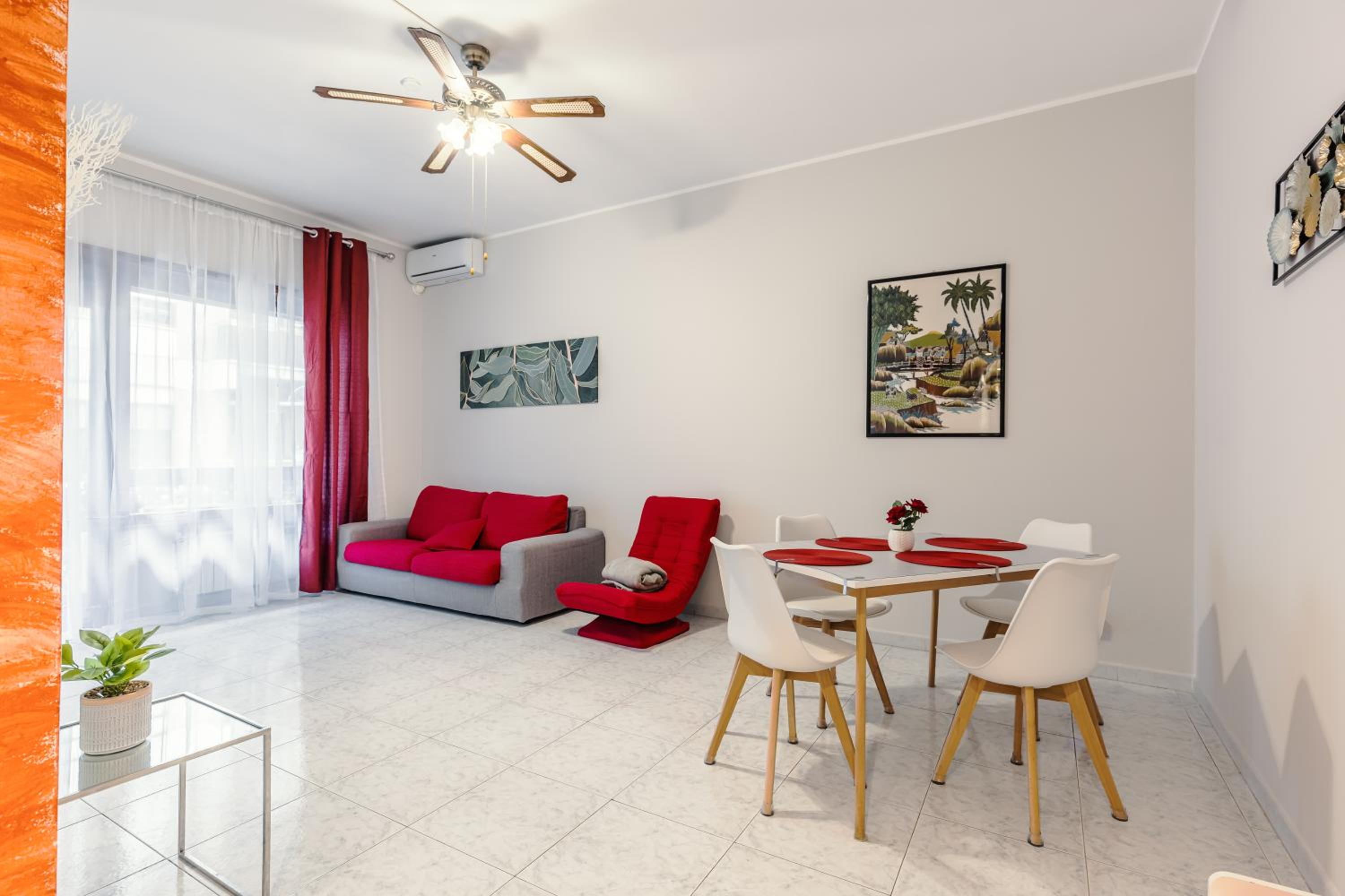 Raf Rhome Seaside - Center 200m to the Sea