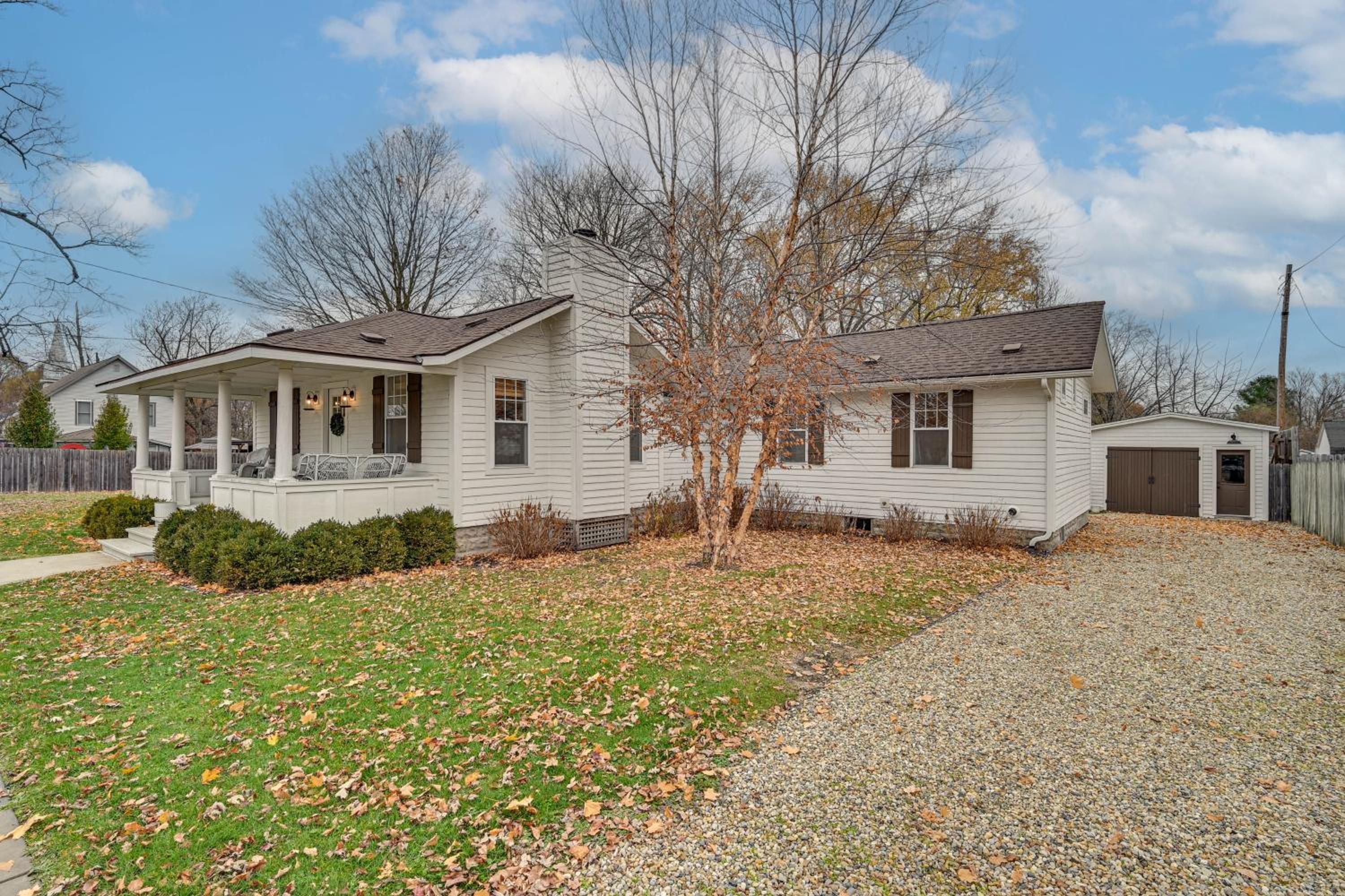 Steps to Elm St Gorgeous Double-Lot Getaway