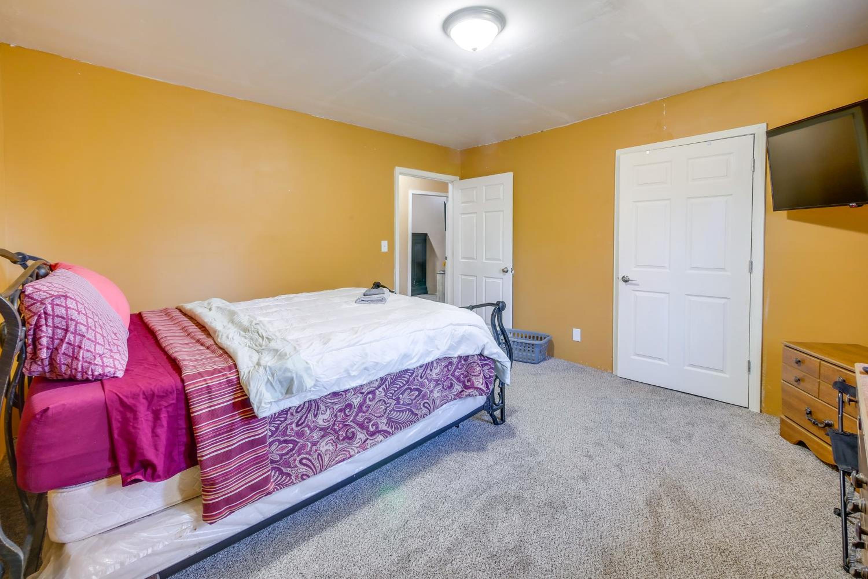 Great for Gatherings! Rural Fort Valley Retreat