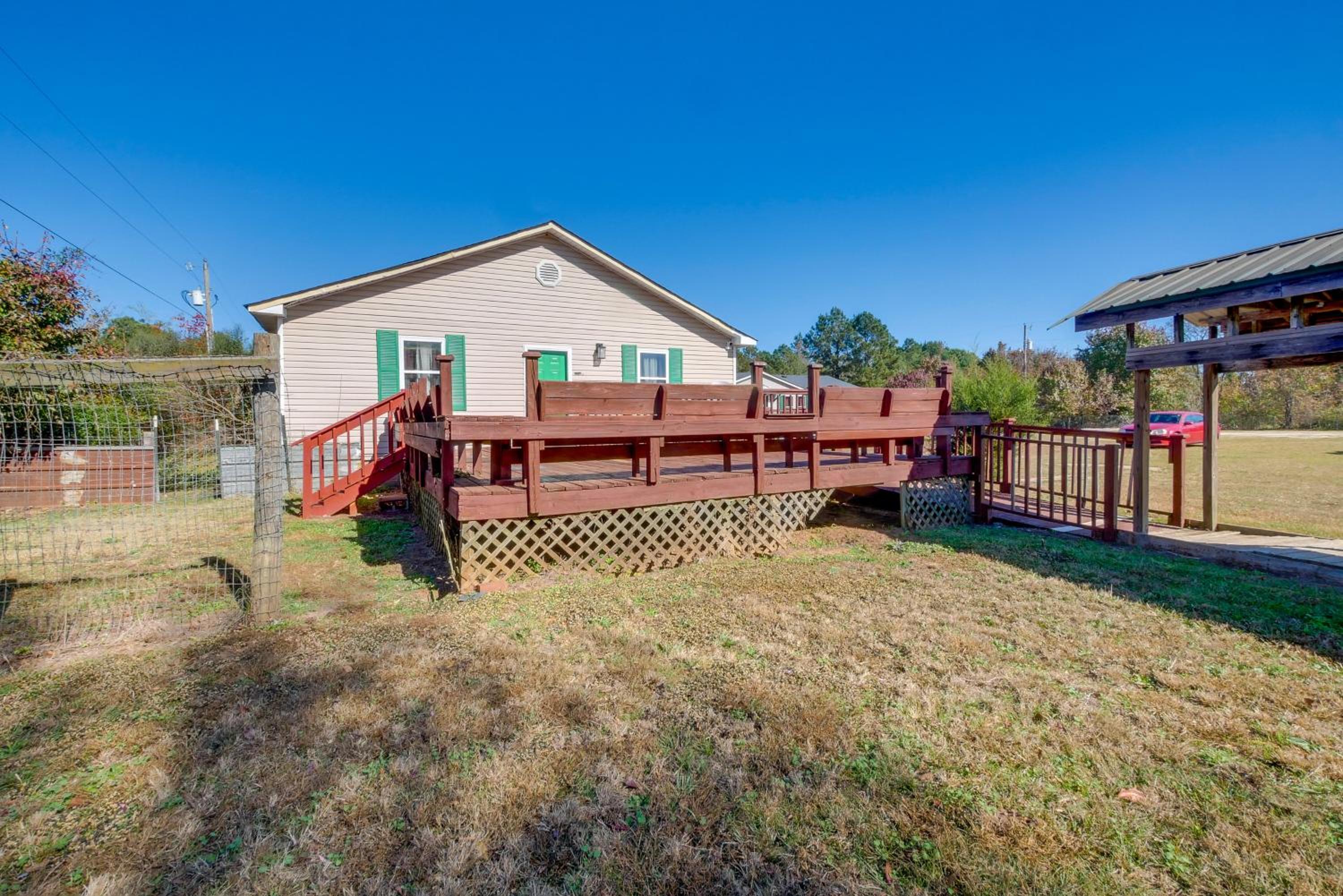 Great for Gatherings! Rural Fort Valley Retreat