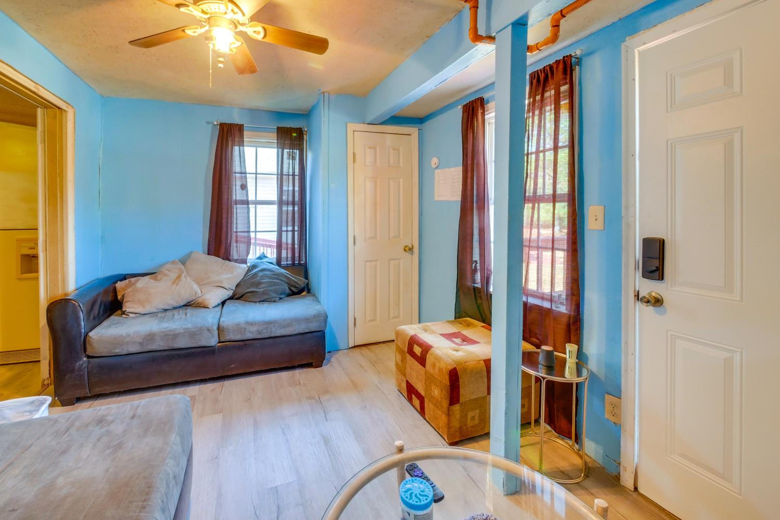 Countryside Escape, 8 Mi to FVSU and Main Street!