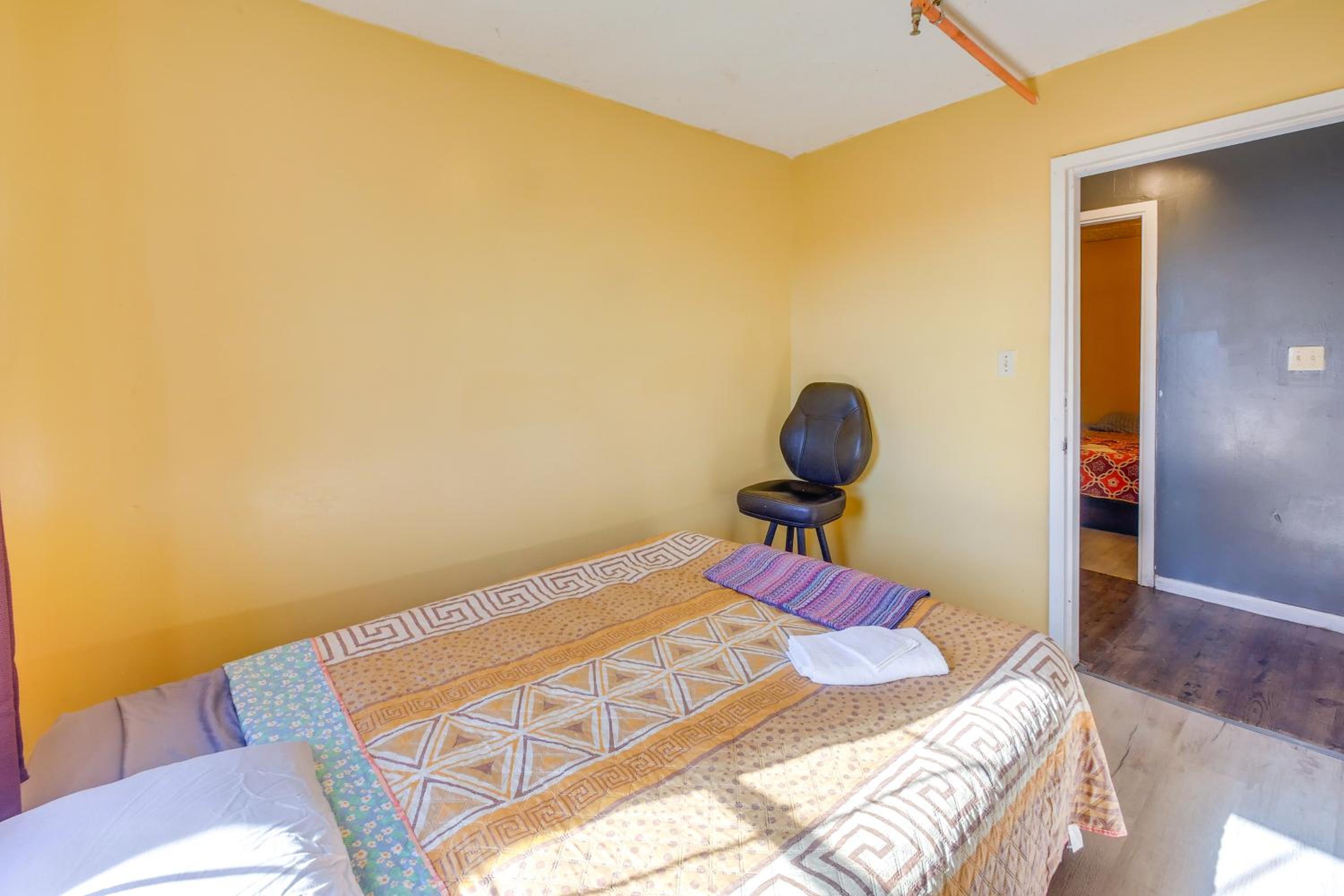 Countryside Escape, 8 Mi to FVSU and Main Street!