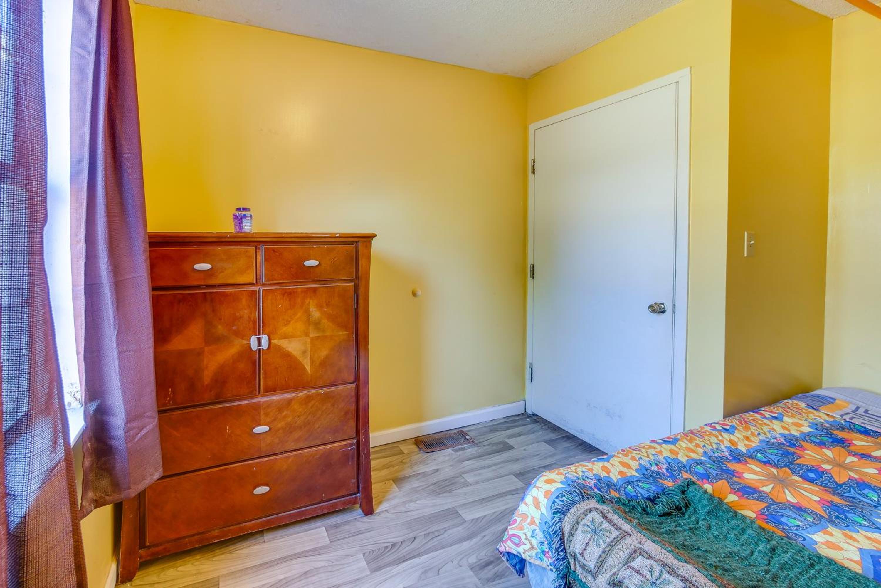 Countryside Escape, 8 Mi to FVSU and Main Street!