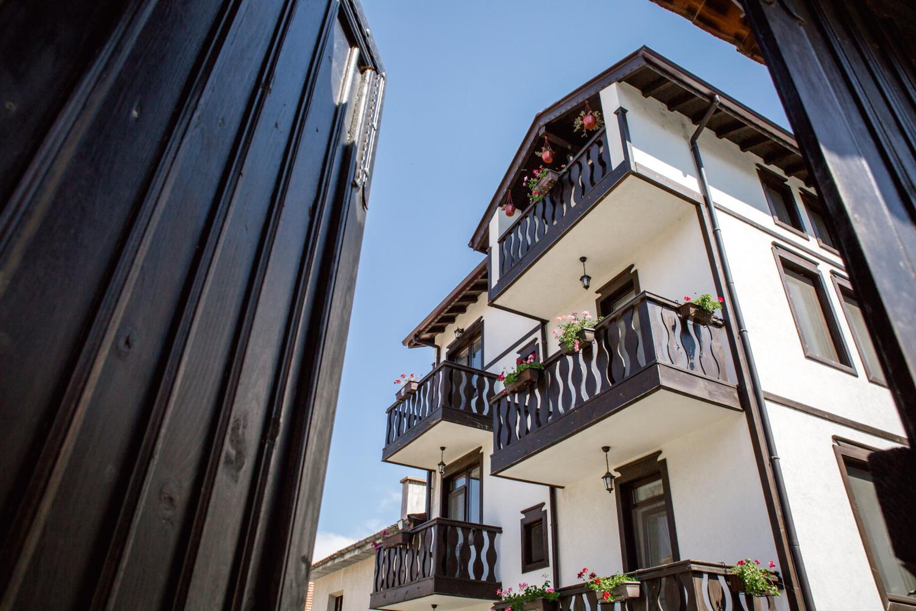 Topalovi Guest House