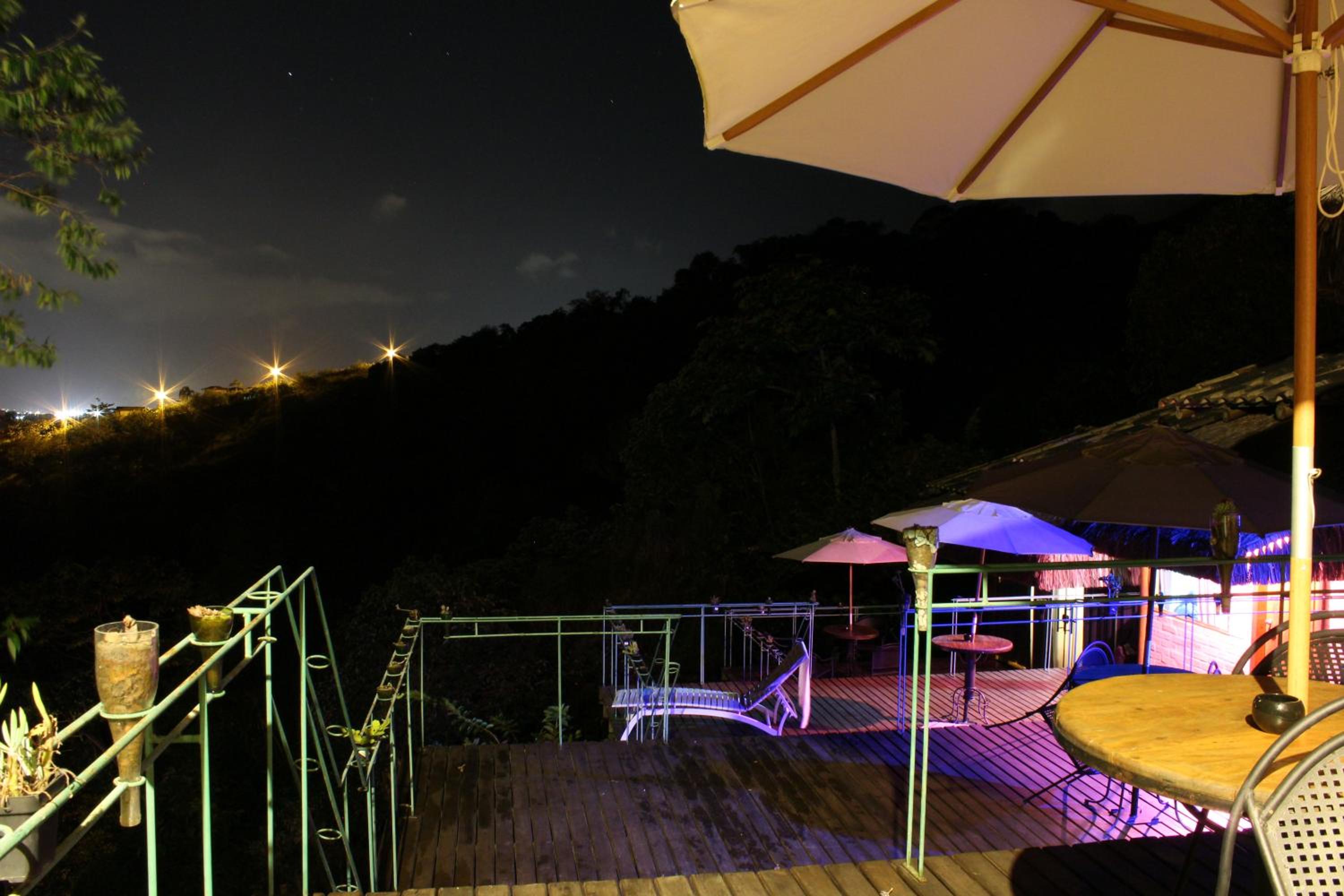 Le Refuge Suites view 3