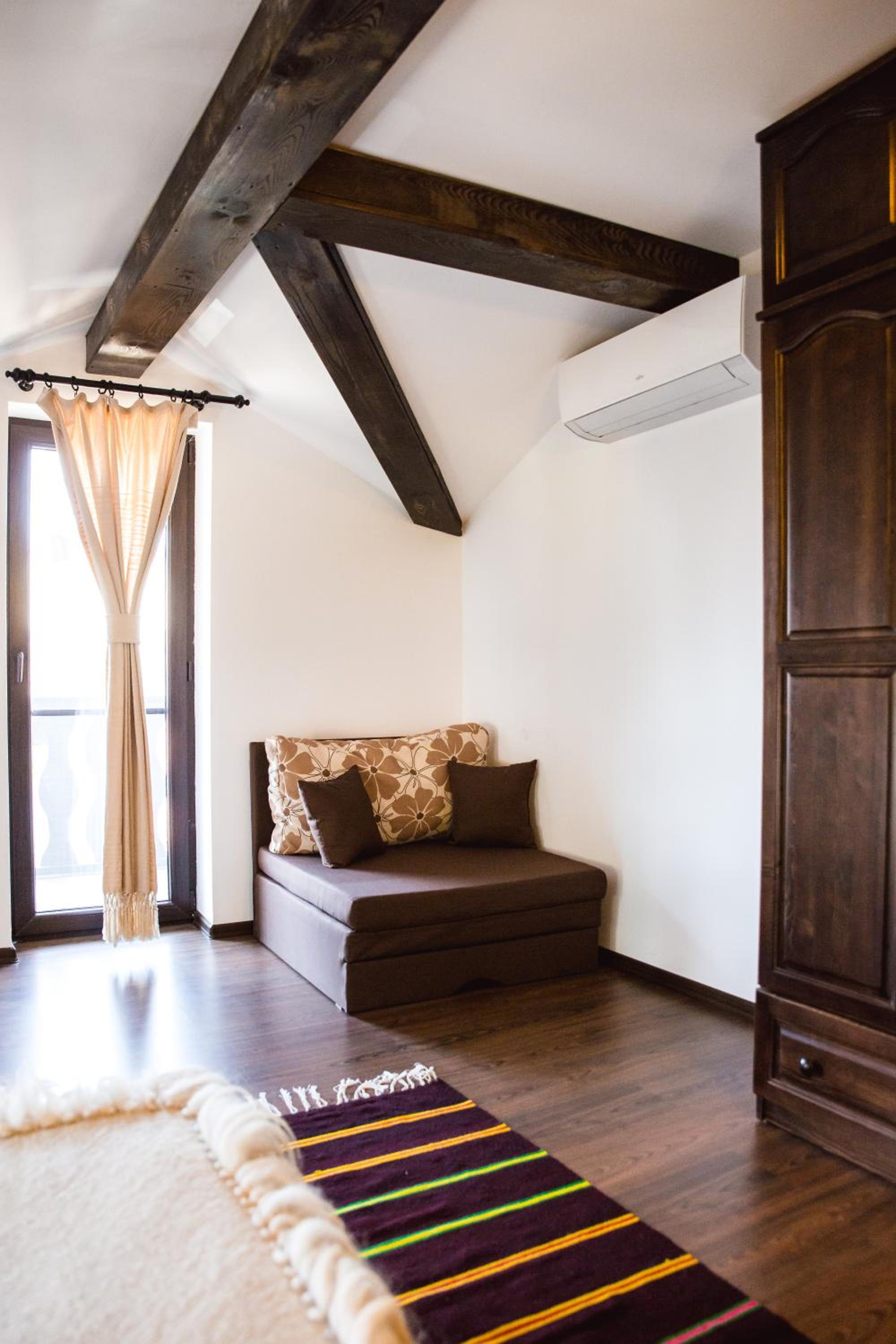 Topalovi Guest House