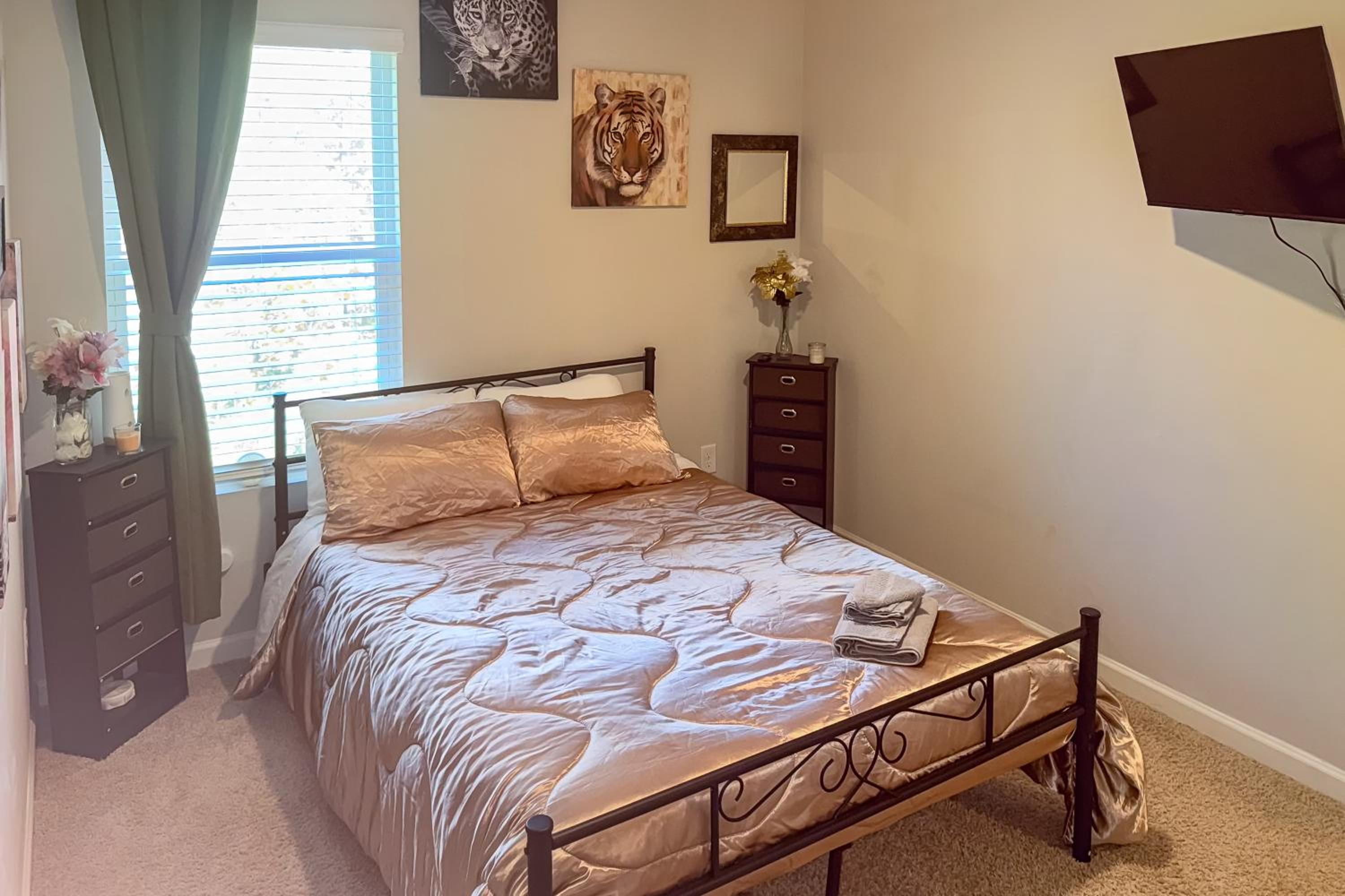 Pets Welcome! Family Townhome with Yard in Atlanta