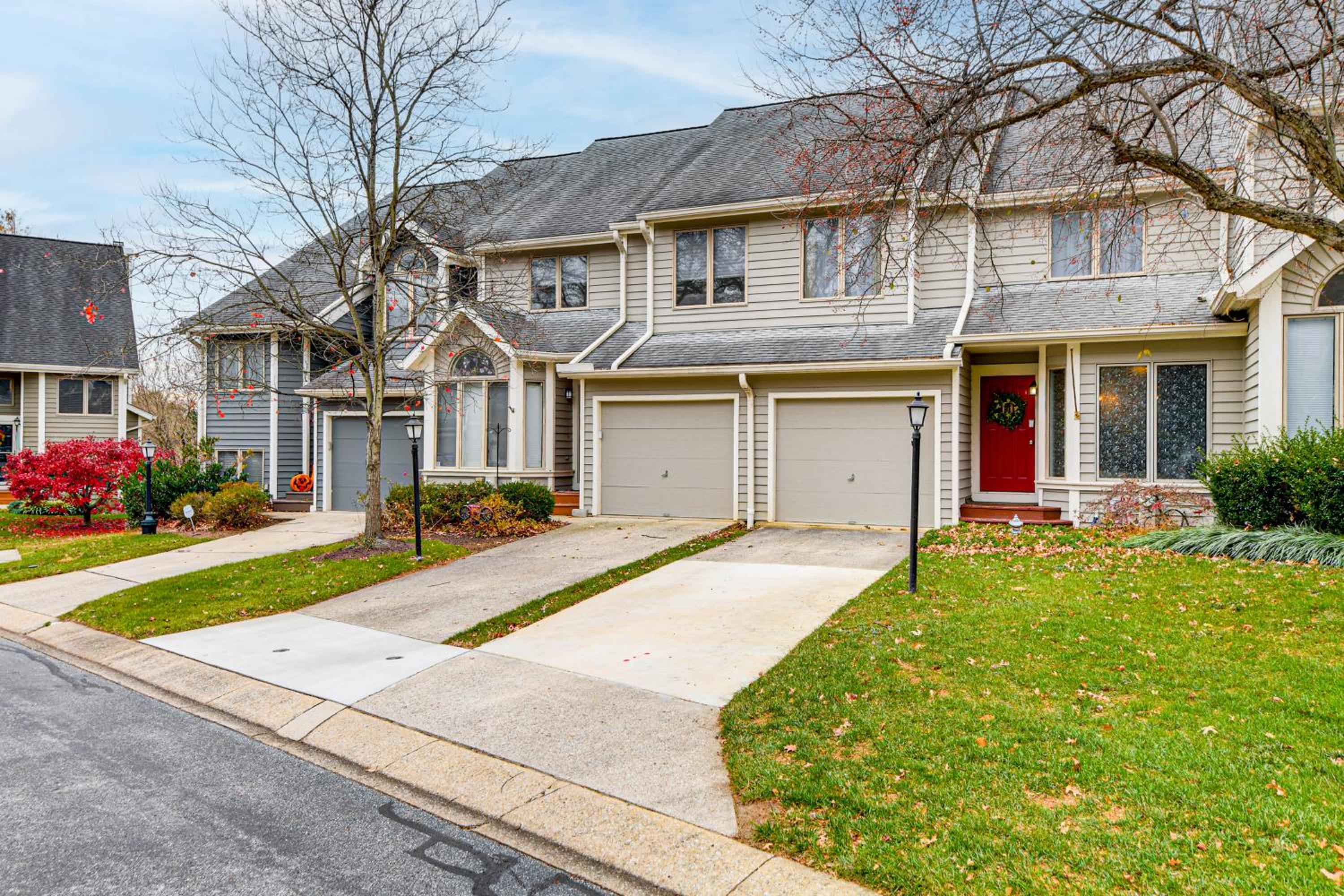 1 Mi to Centennial Park Gem with Golf Course Views