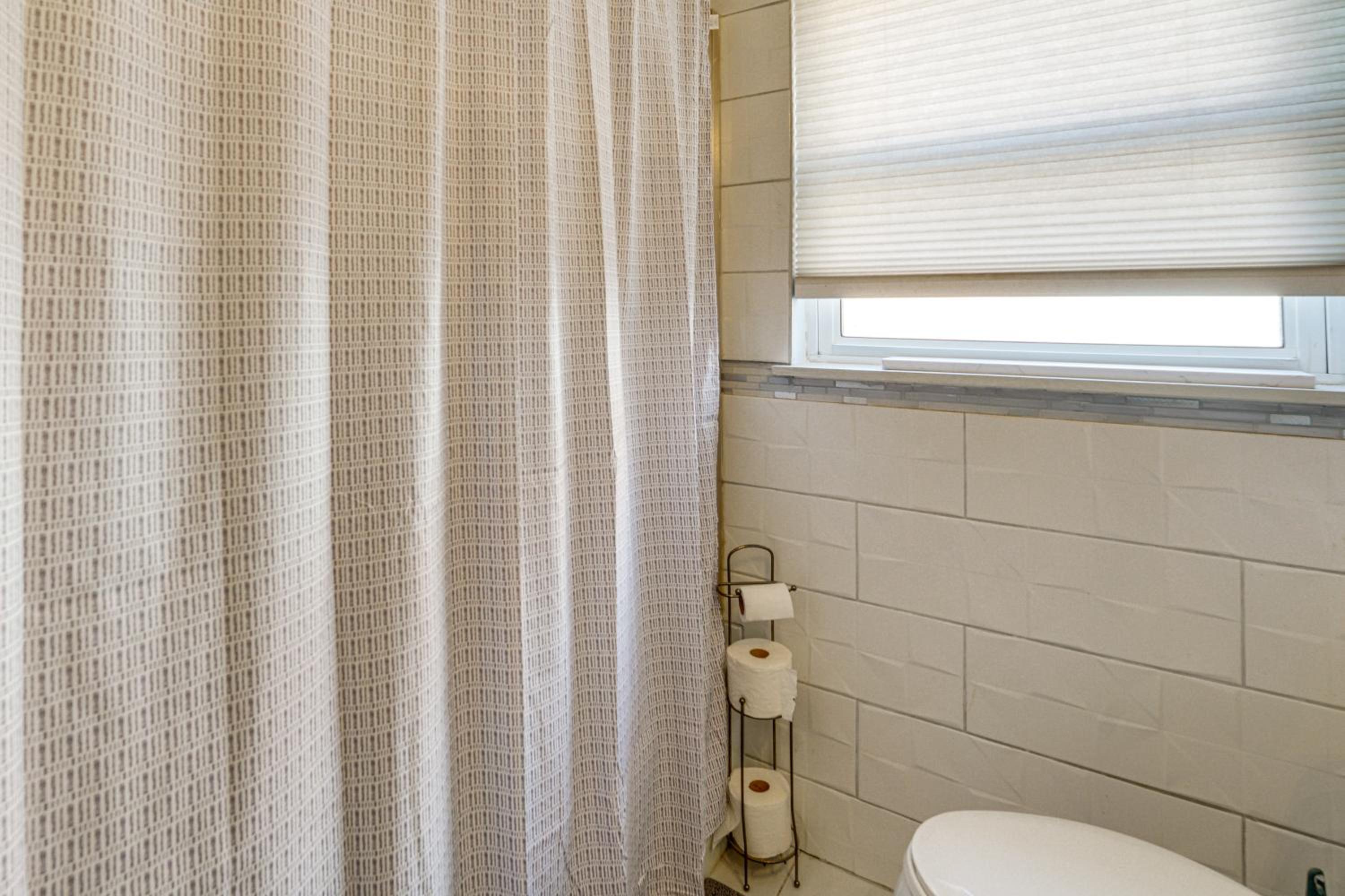 Pet-Friendly Detroit Home with Easy City Access